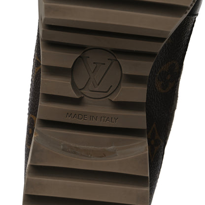 Louis Vuitton Suede Calfskin Monogram Laureate Platform Desert Boots 40.5 Taupe 6 of 8