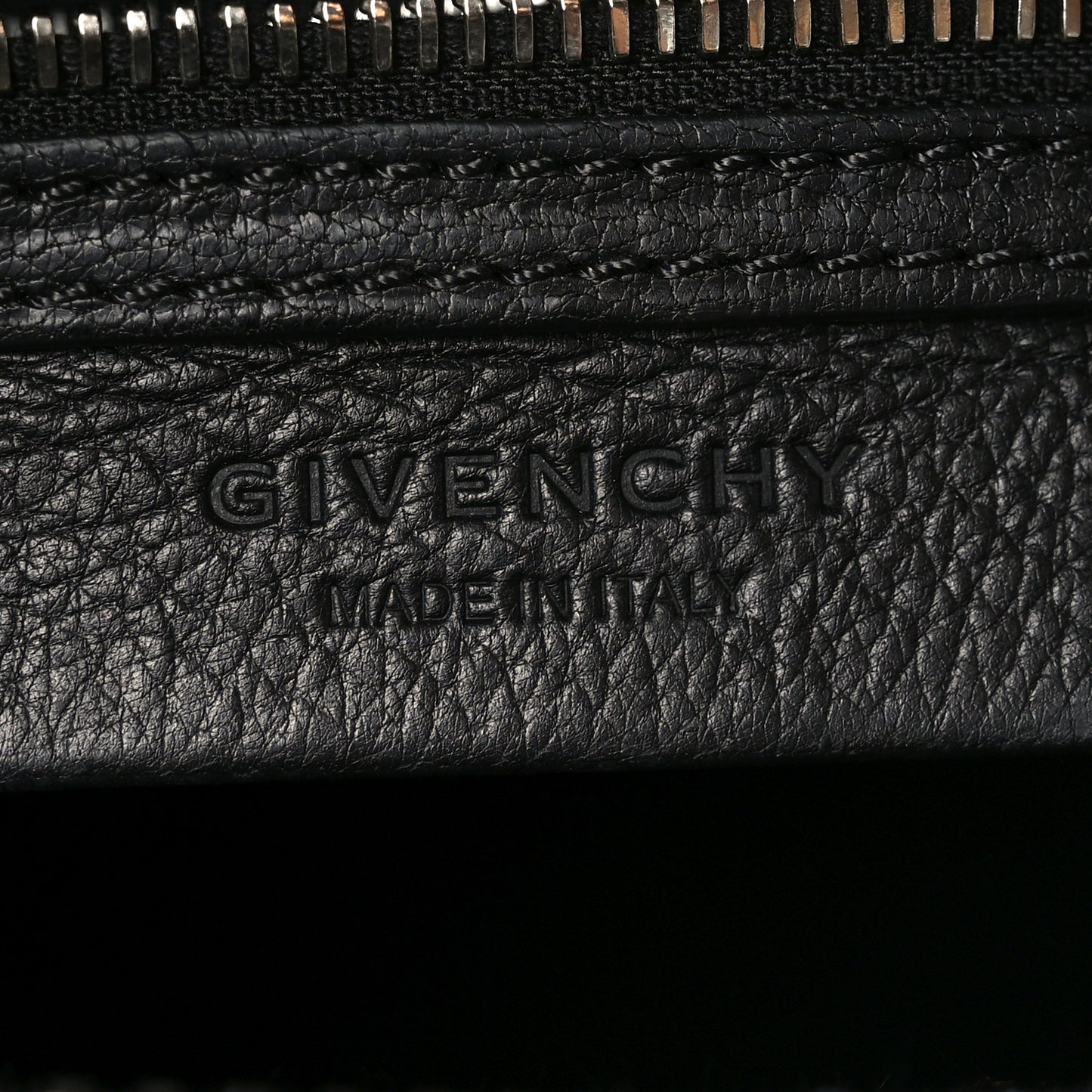 Sugar Goatskin Small Antigona Black