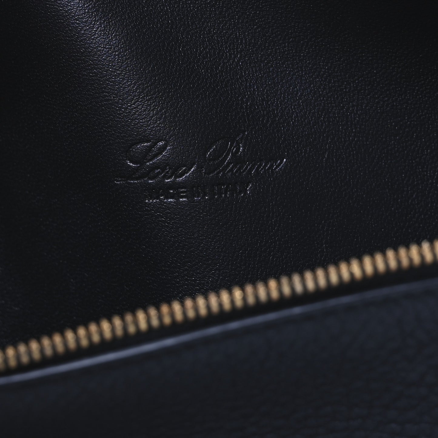 Tender Calfskin L19 Extra Pocket Pouch Black