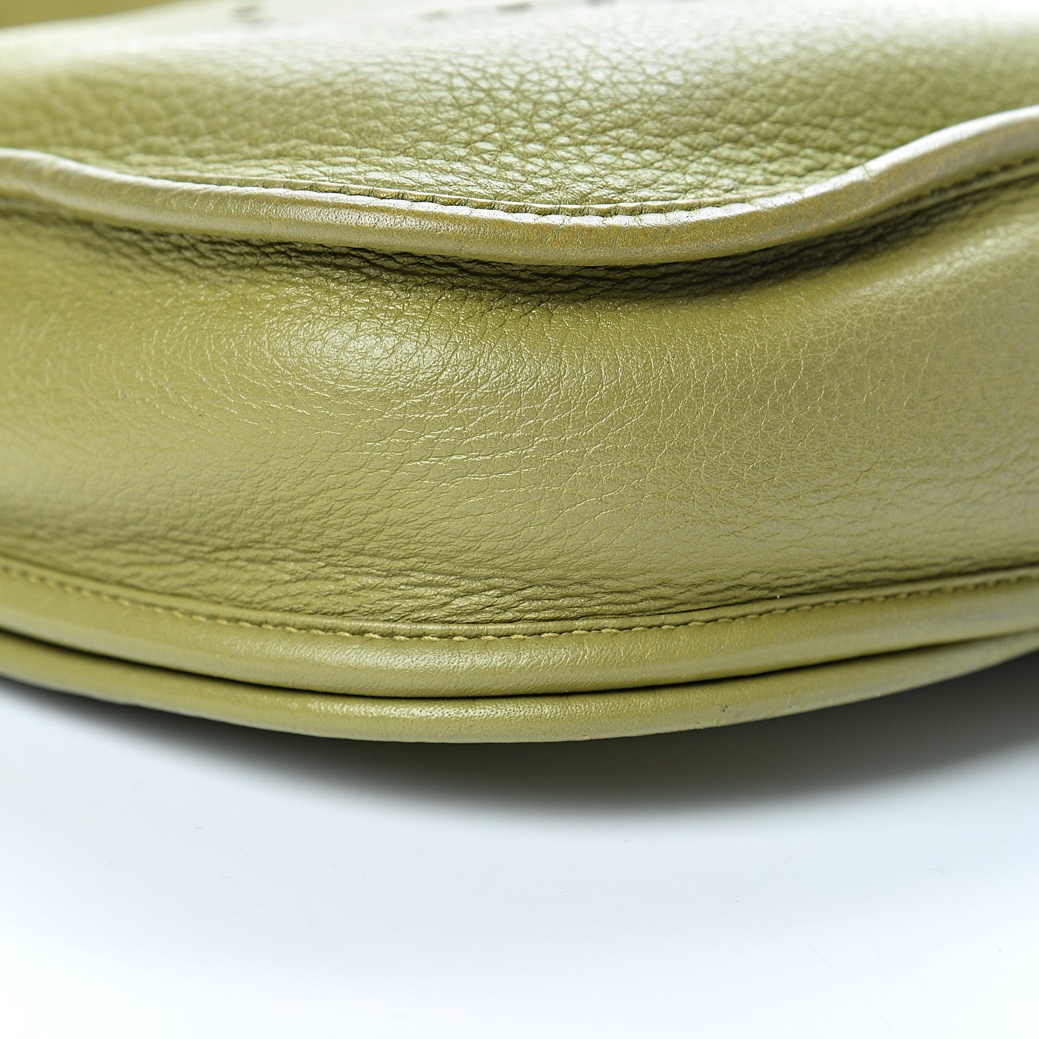 Hermes Taurillon Clemence Evelyne III PM Vert Anis 8 of 18