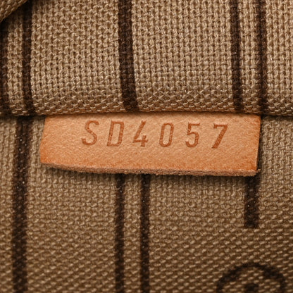 Louis Vuitton Monogram Neverfull GM 7 of 9