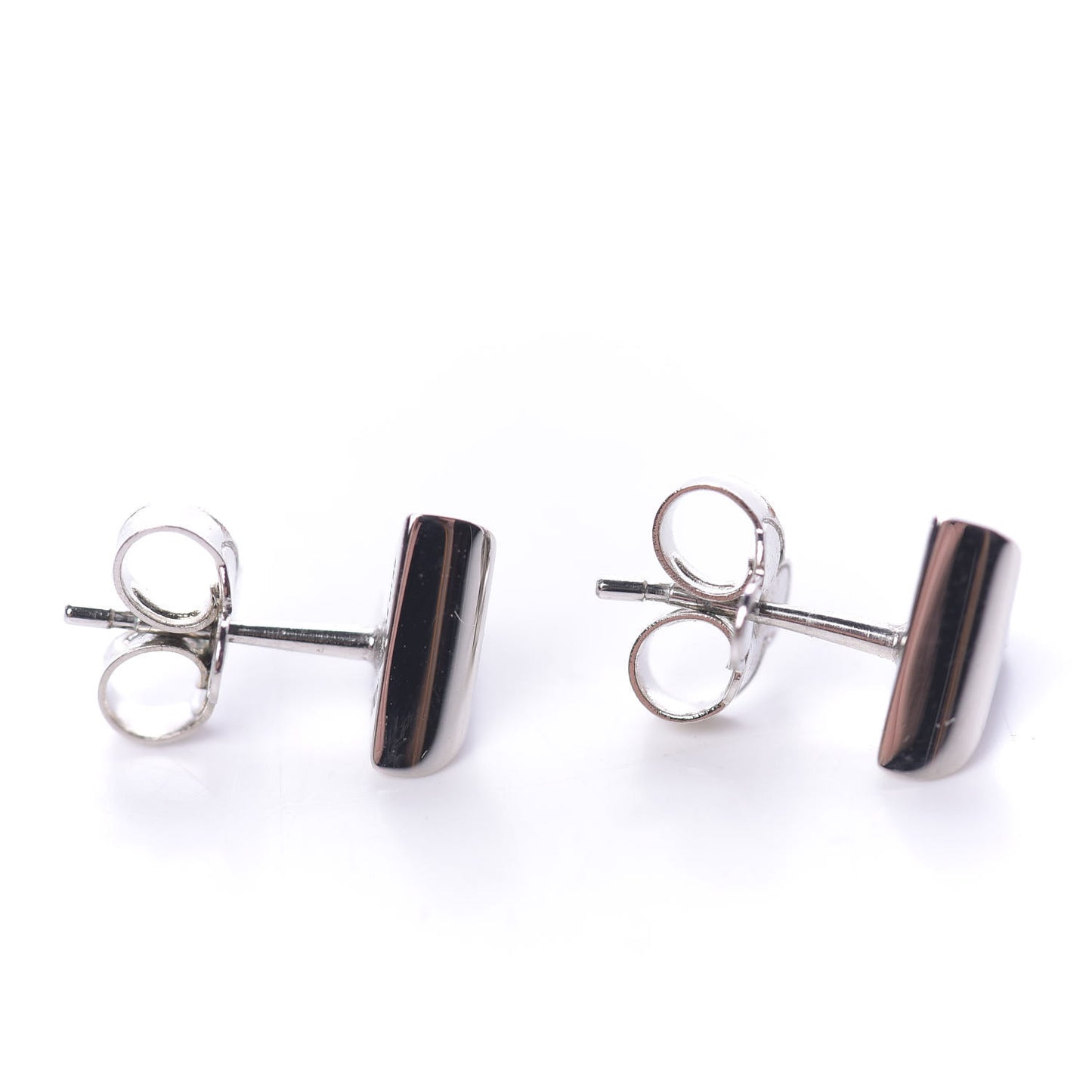 Essential V Stud Earrings Silver