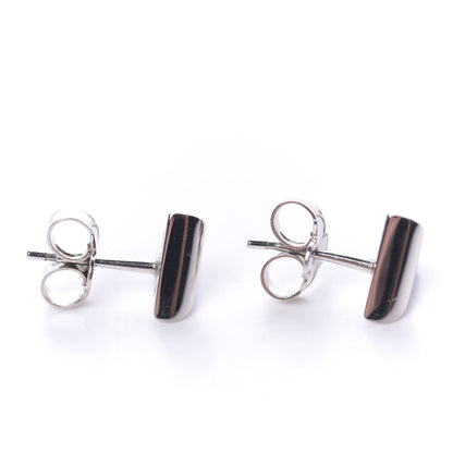 Louis Vuitton Essential V Stud Earrings Silver 2 of 5