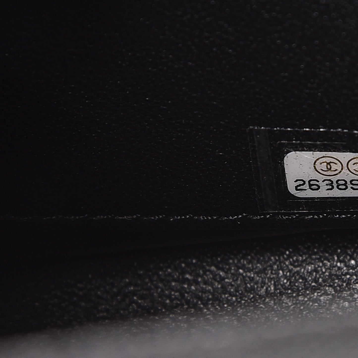 Caviar Quilted Medium Business Affinity Flap Black