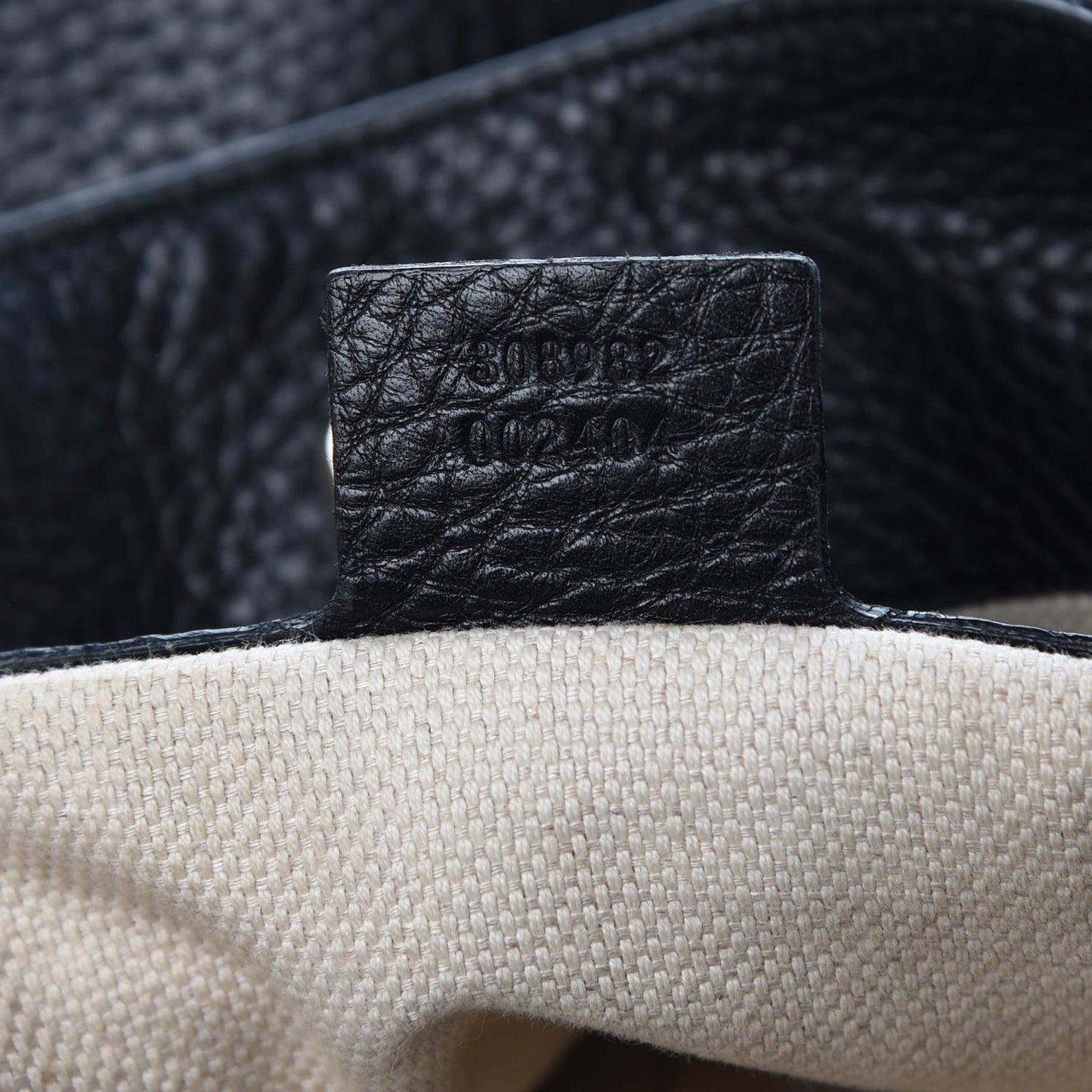 Pebbled Calfskin Medium Soho Chain Shoulder Bag Black