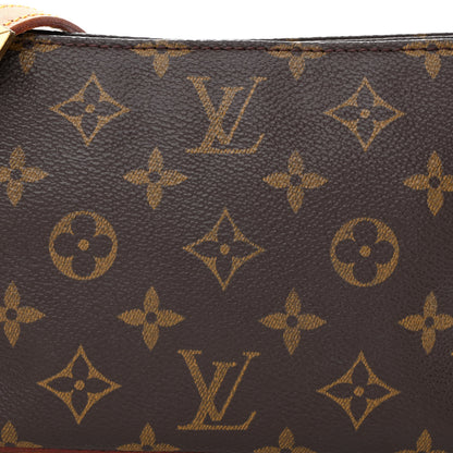 Louis Vuitton Monogram Trotteur 8 of 10