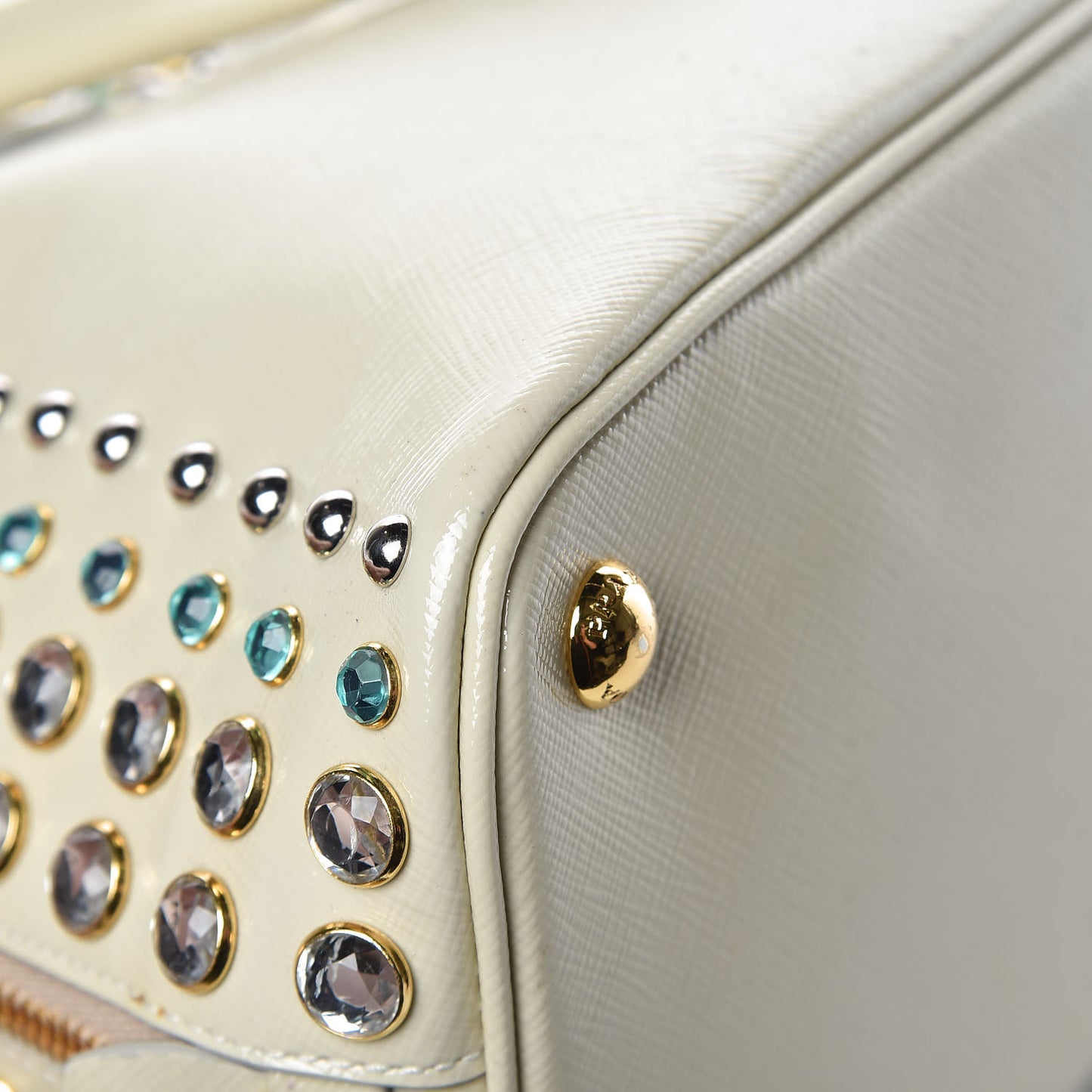 Saffiano Vernice Crystal Pyramid Bag Talco