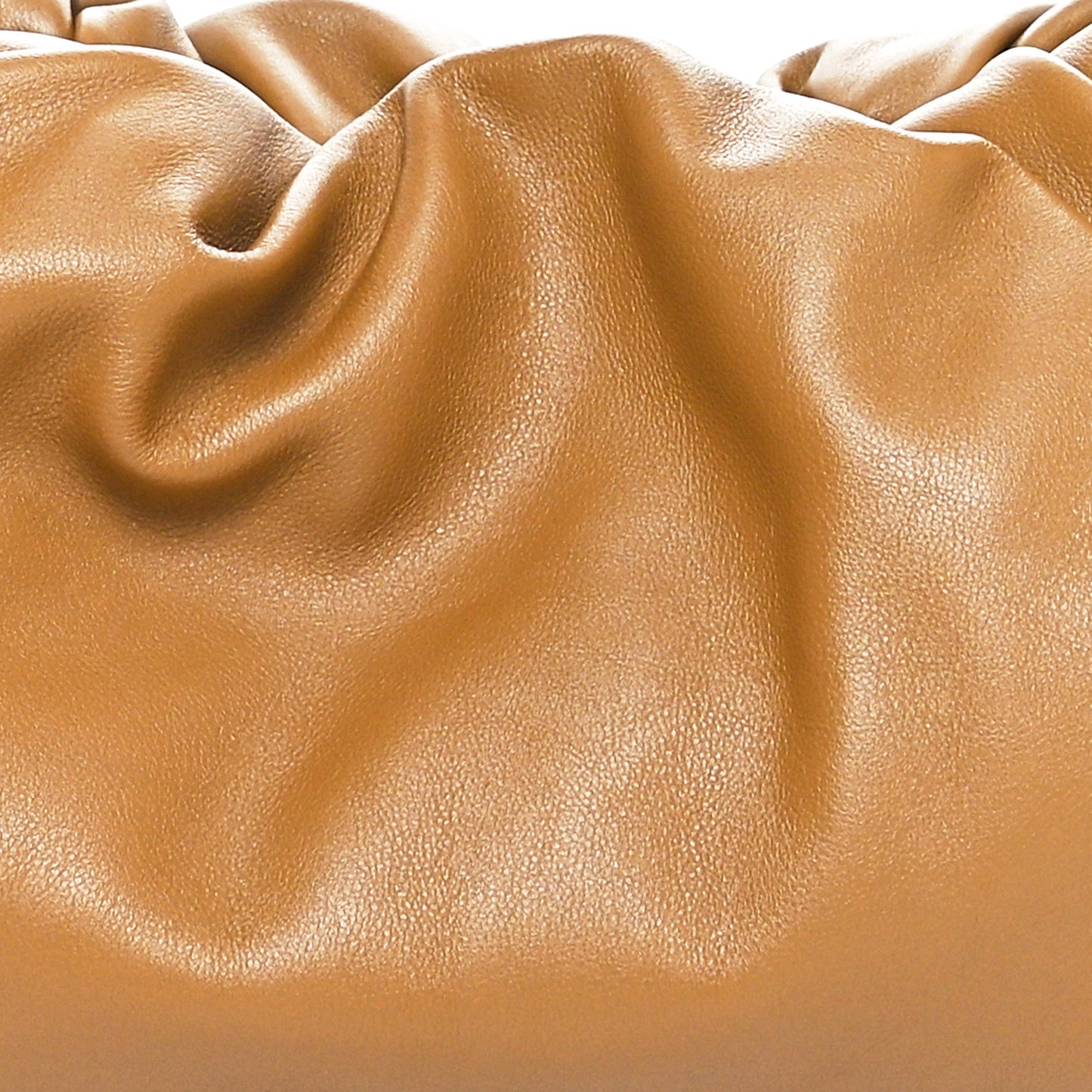 Smooth Butter Calfskin Small The Shoulder Pouch Cammello