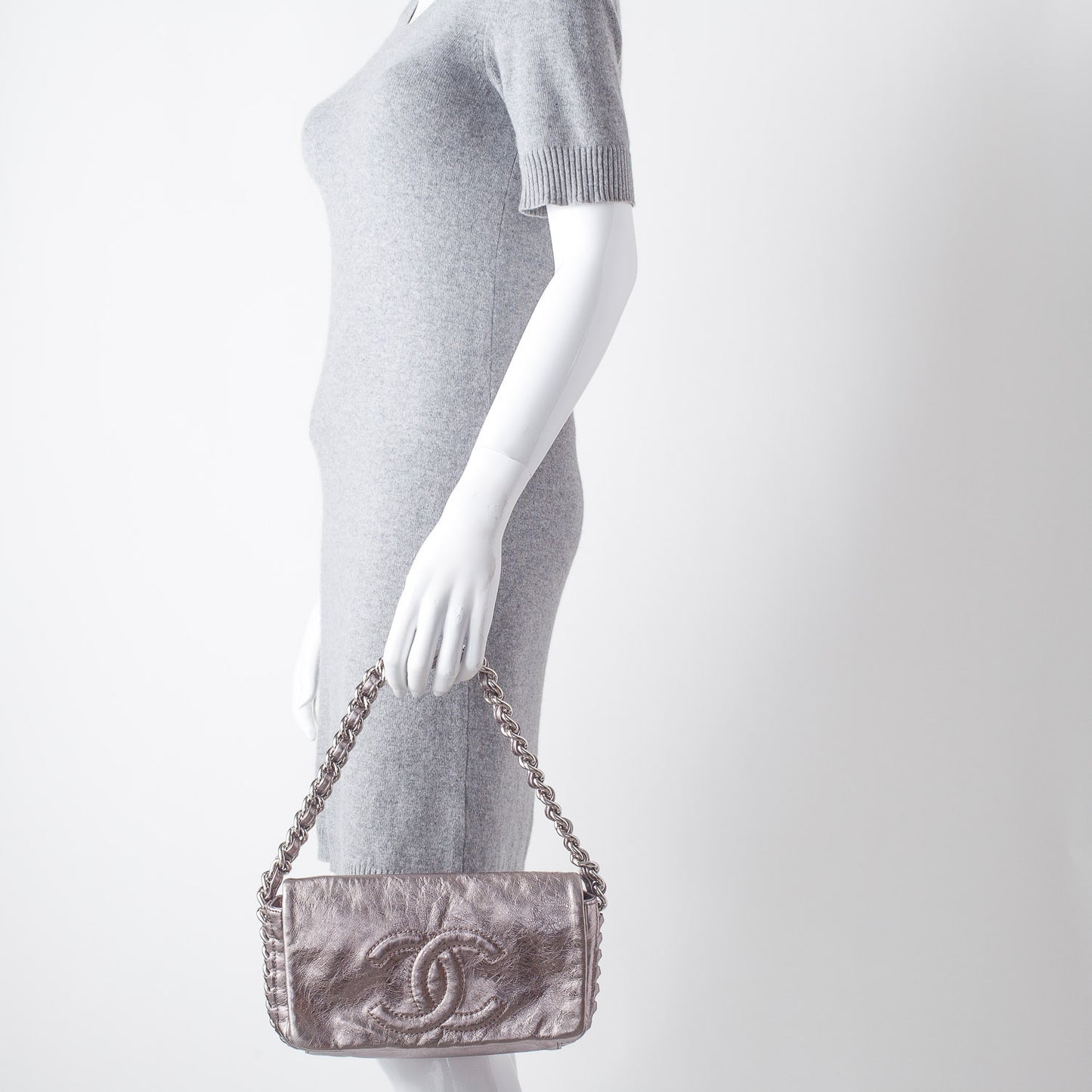 Leather Modern Chain Flap Bag Dark Silver