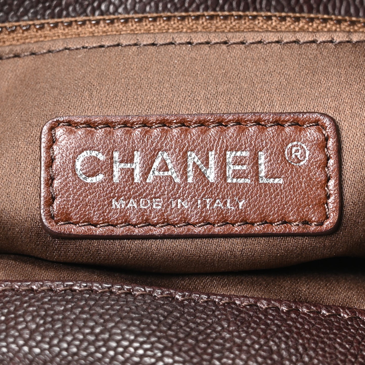 Distressed Glazed Caviar Quilted Large Elastic Tote Dark Brown