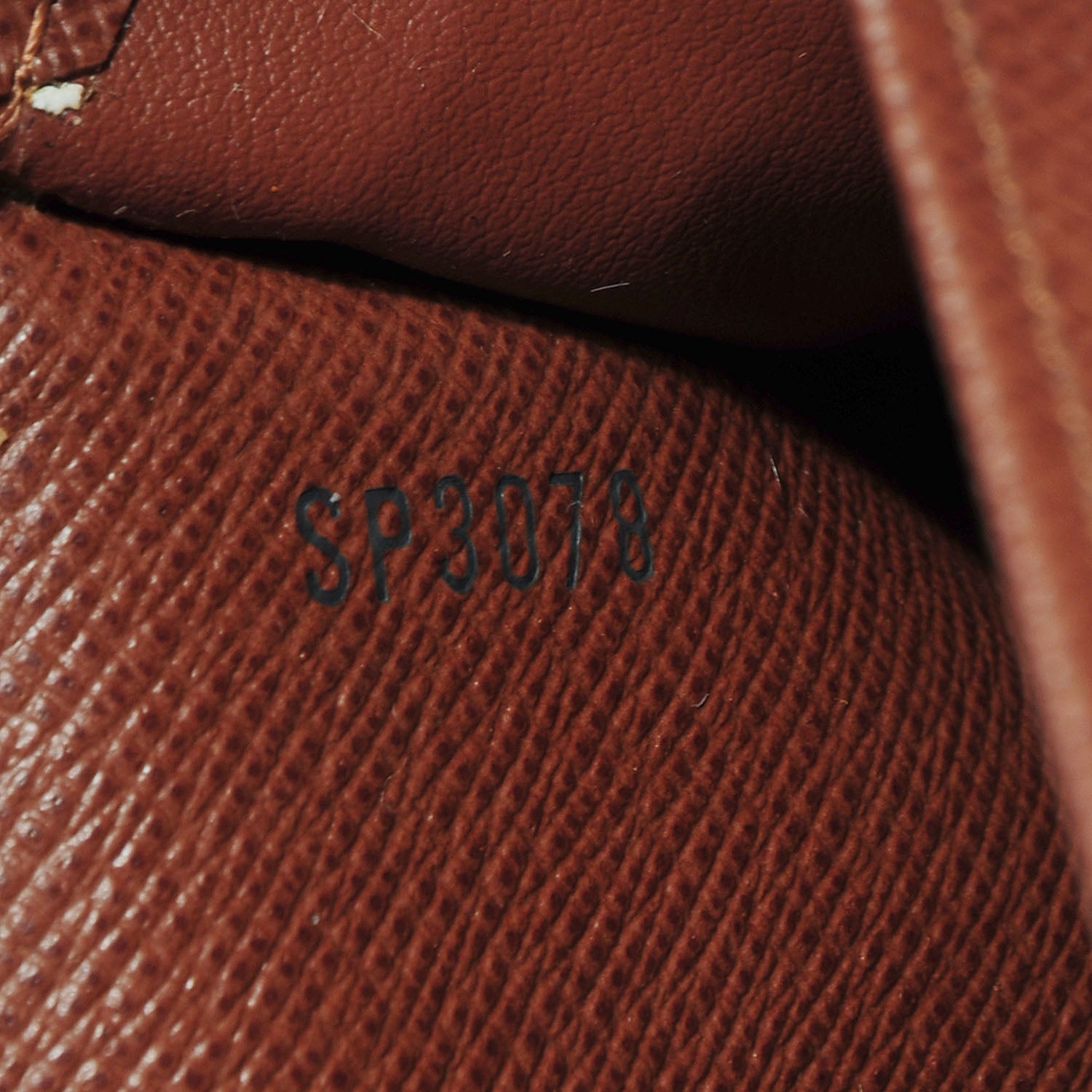 Louis Vuitton Monogram Etoile Sarah Wallet 11 of 11
