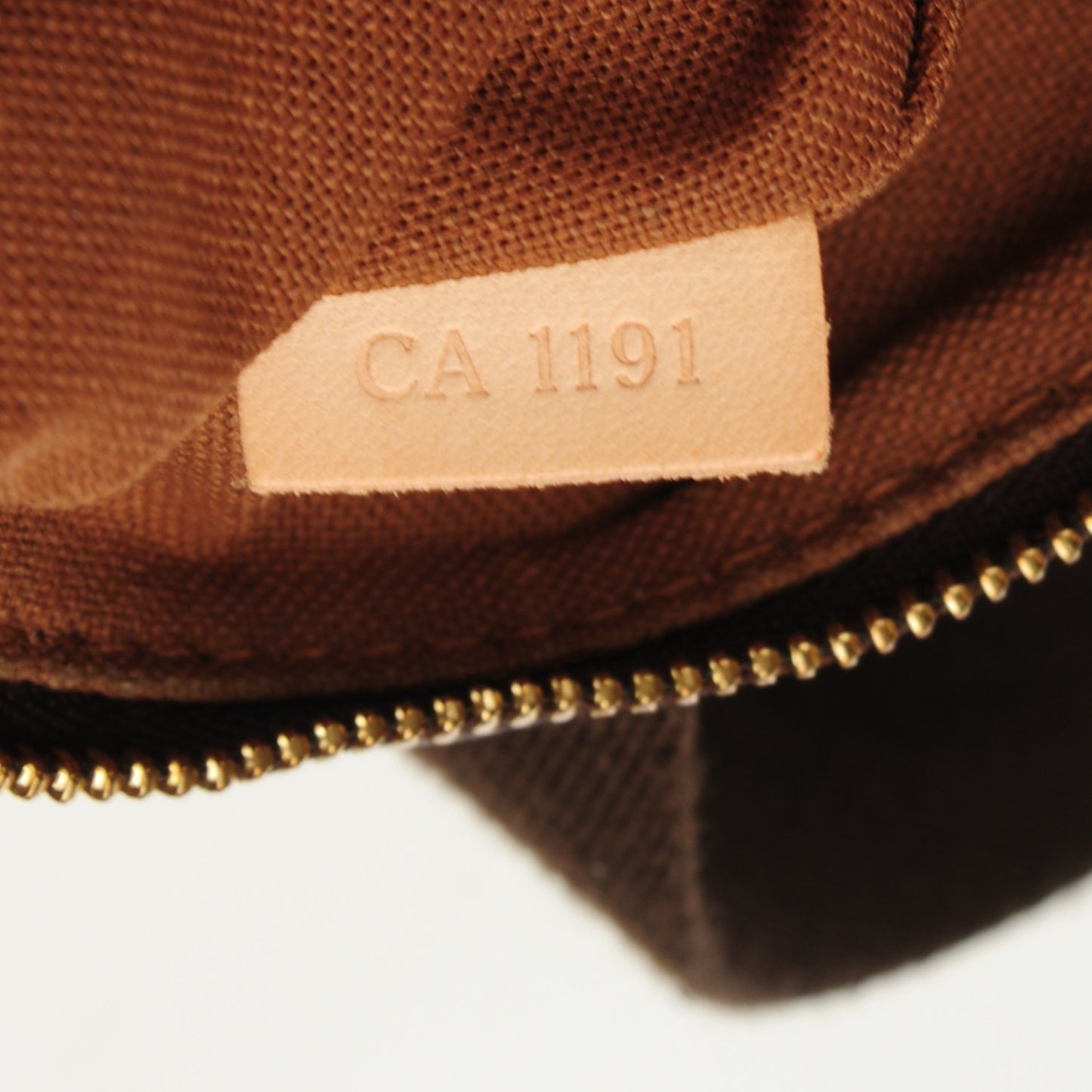 Monogram Cabas Beaubourg