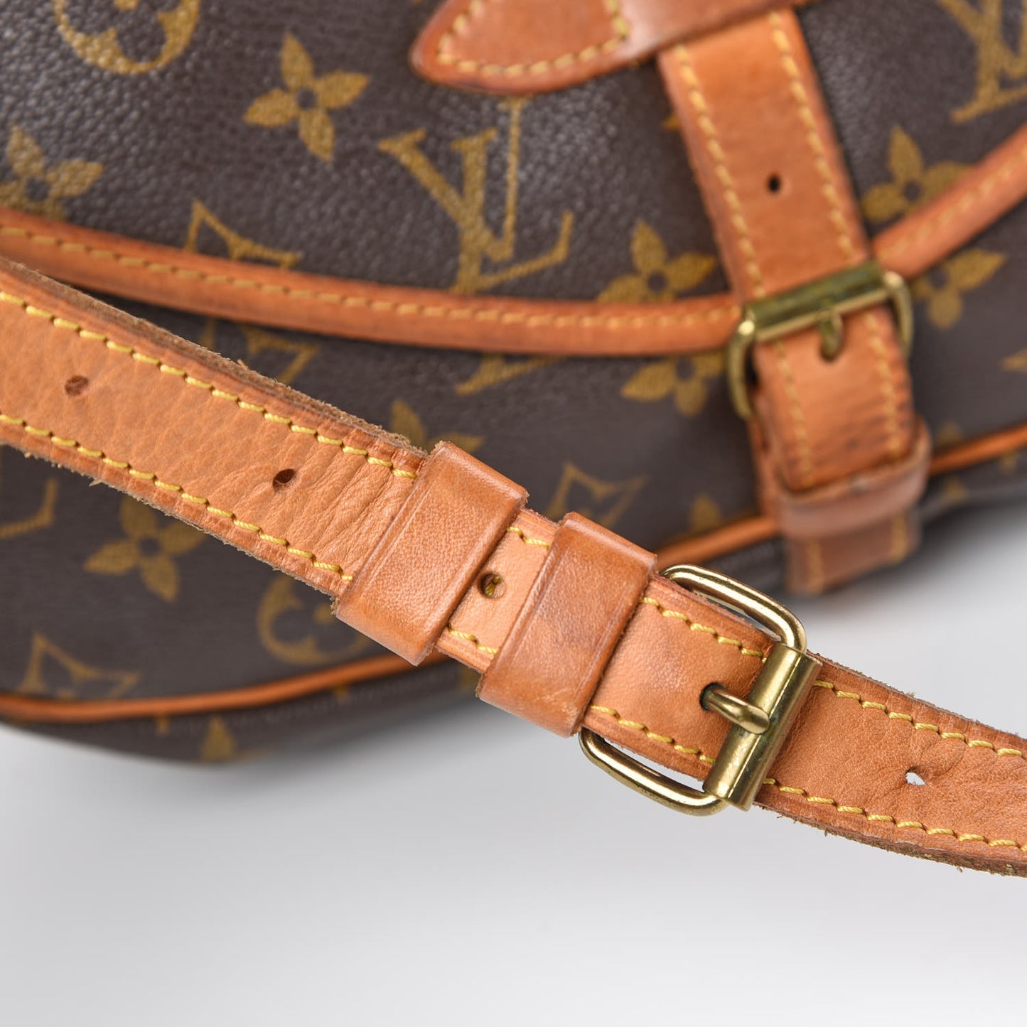 Monogram Saumur 30