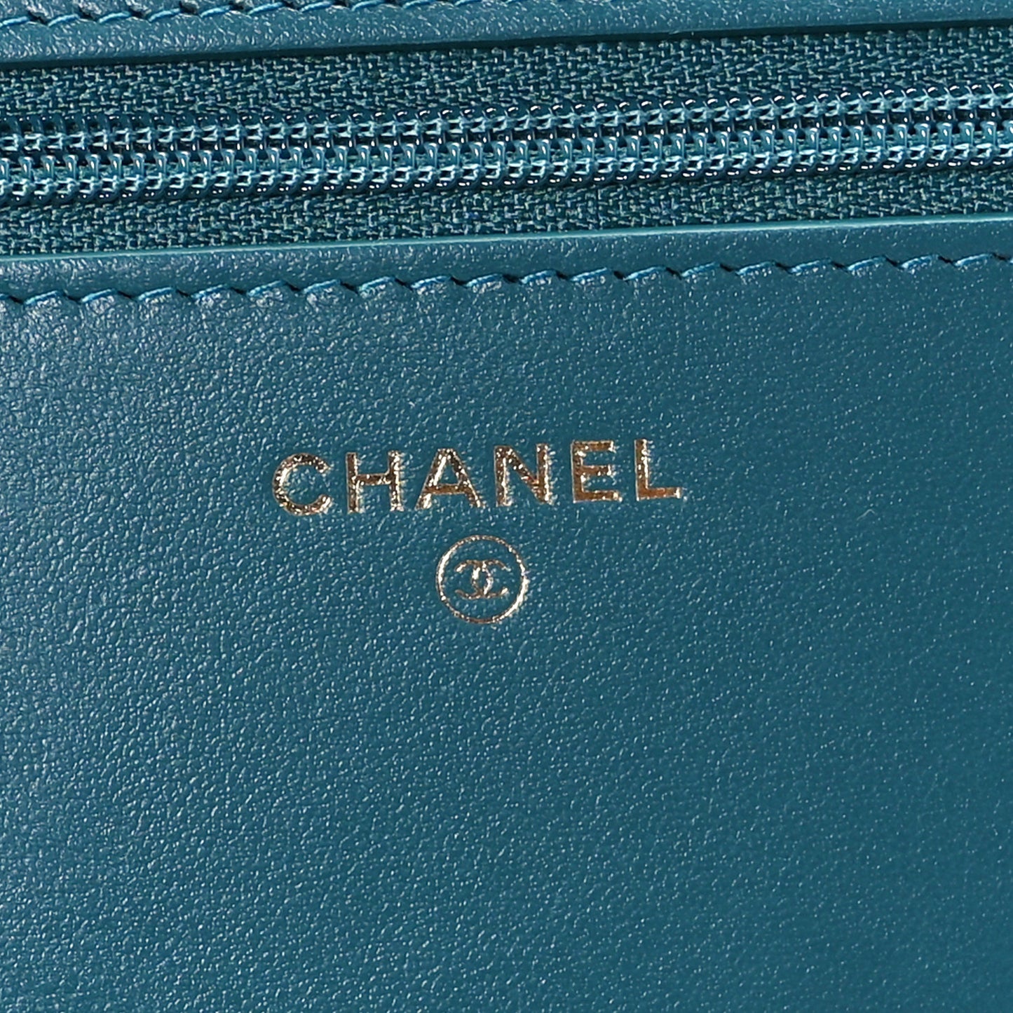 Caviar Quilted Boy Wallet On Chain WOC Teal