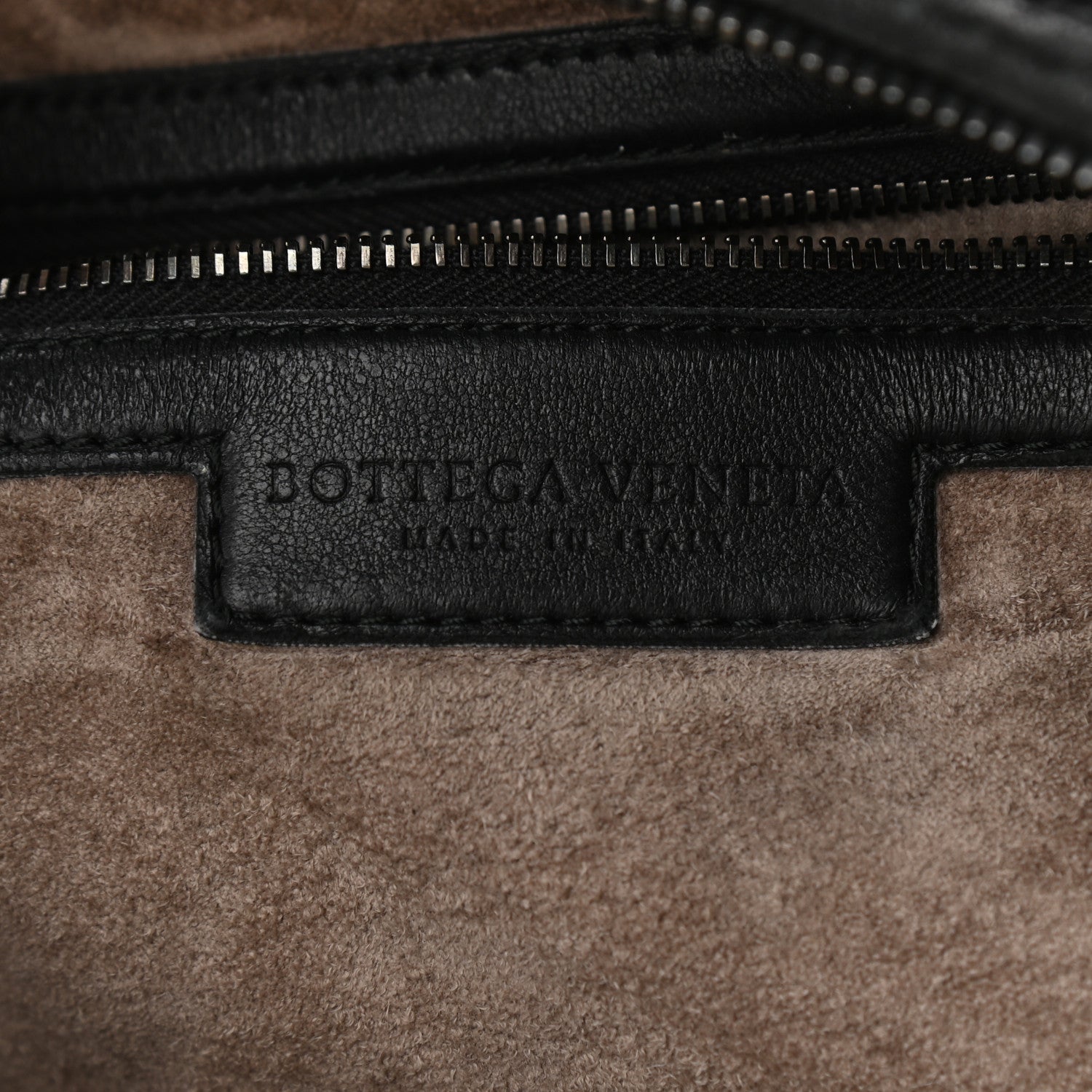 Bottega Veneta Nappa Intrecciato Maxi Veneta Hobo Black 5 of 11