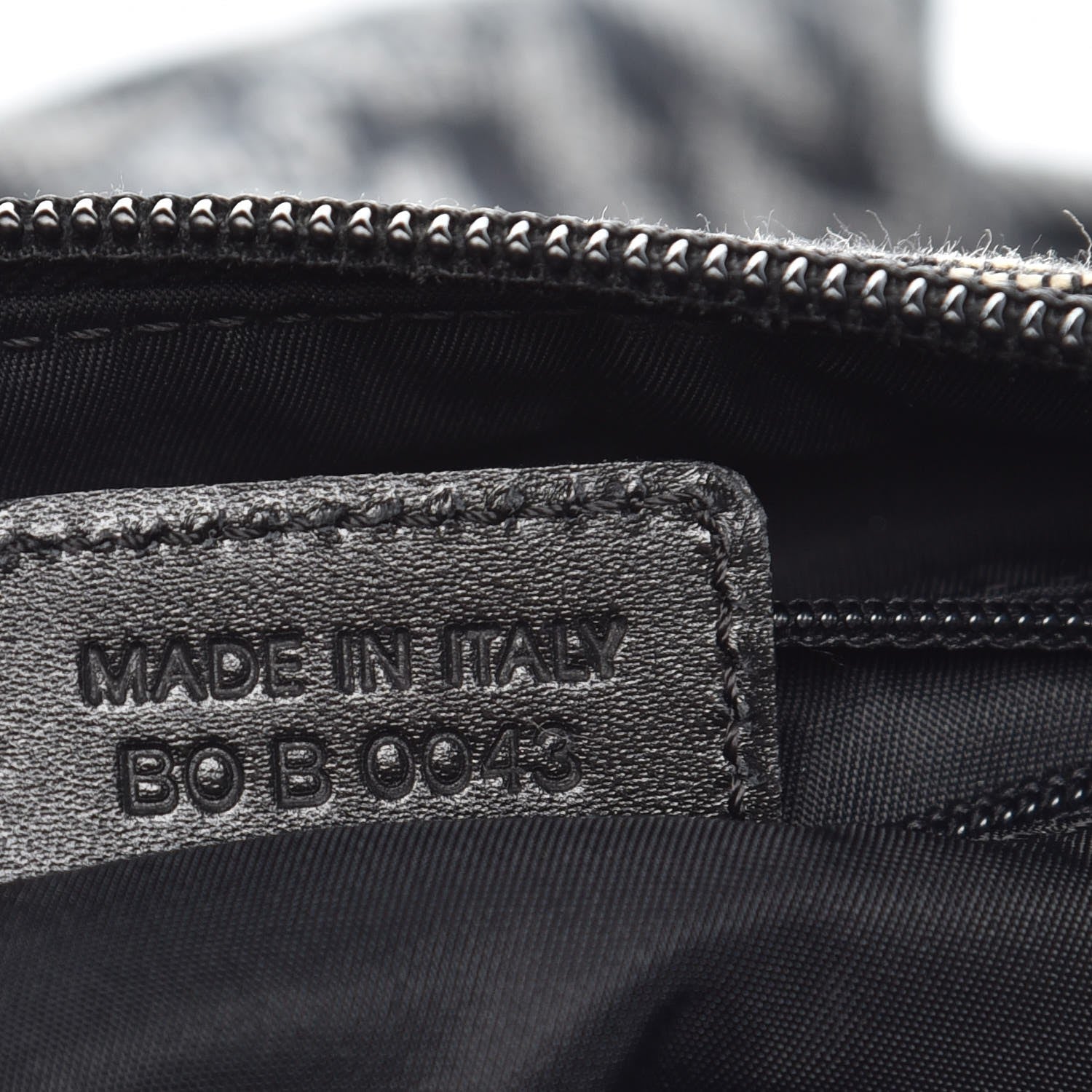 Christian Dior Monogram Messenger Black 7 of 7