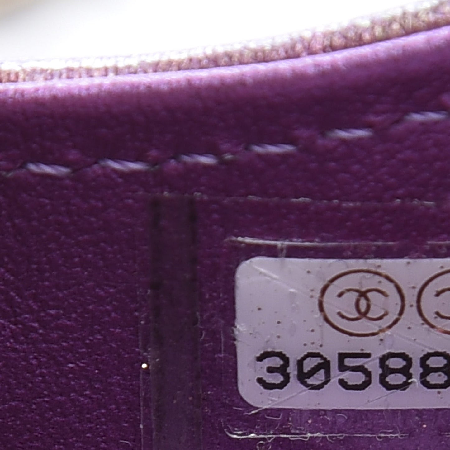 Iridescent Lambskin Quilted Airpods Pro Case Purple