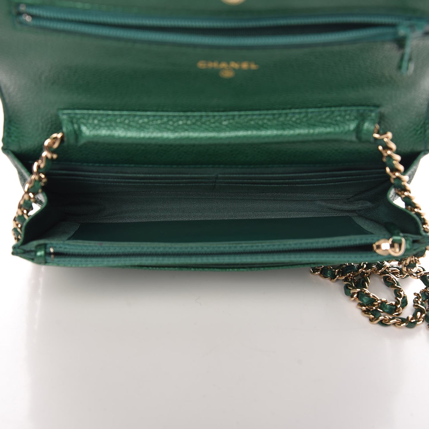 Metallic Caviar Quilted Wallet On Chain WOC Green