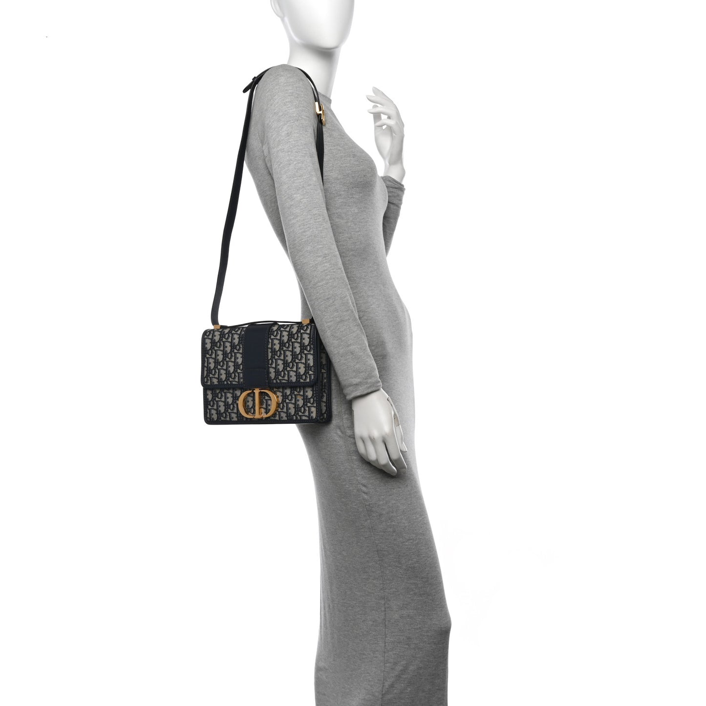 Oblique 30 Montaigne Flap Bag Blue