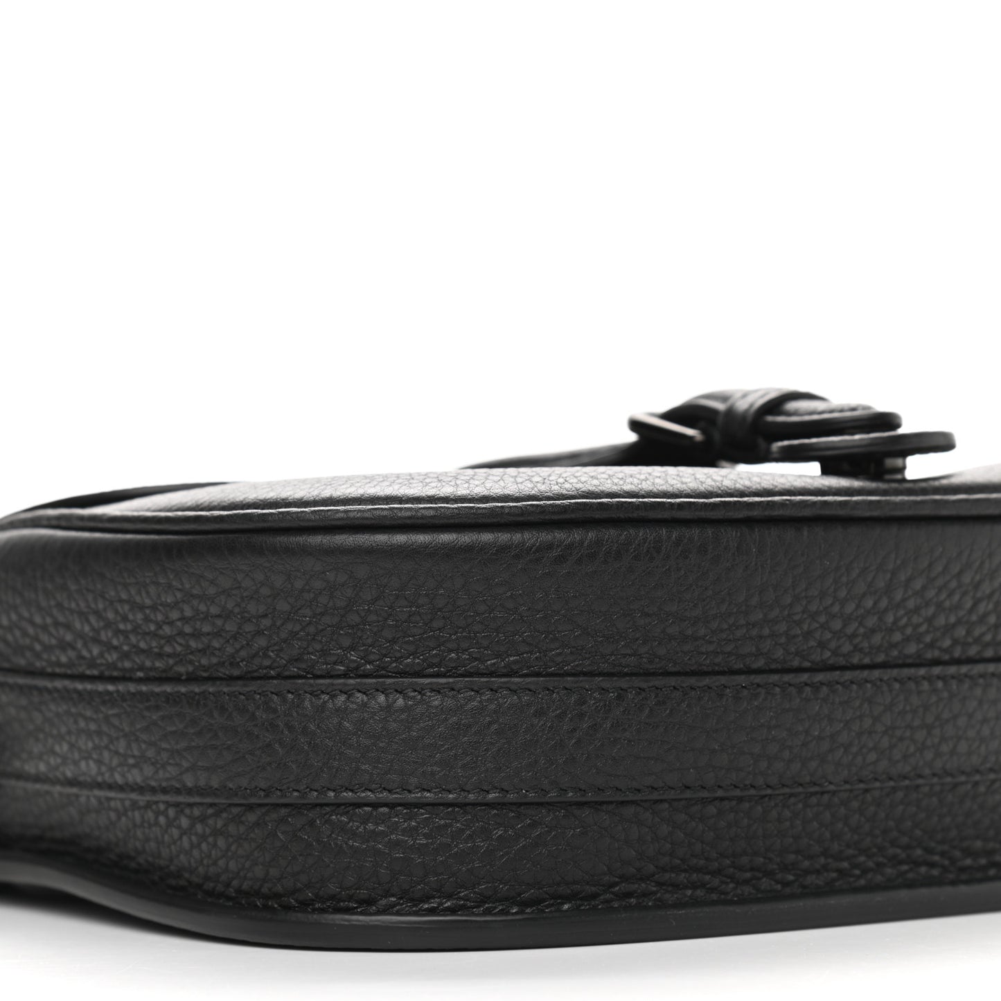 Grained Calfskin Medium Bobby Flap Black