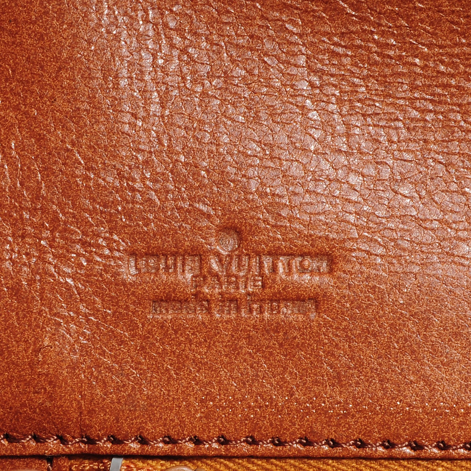 Louis Vuitton Monogram Pochette Dame 26 6 of 7