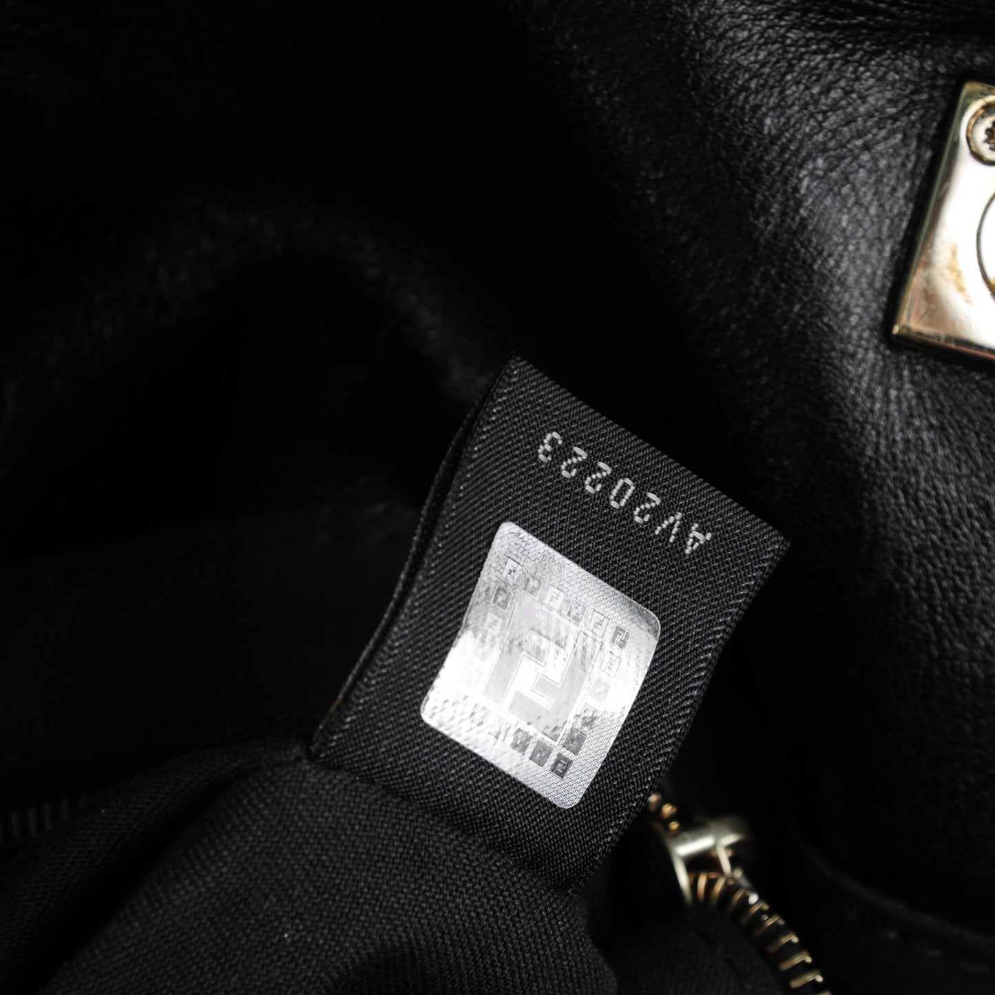 Calfskin Maxi Baguette Black