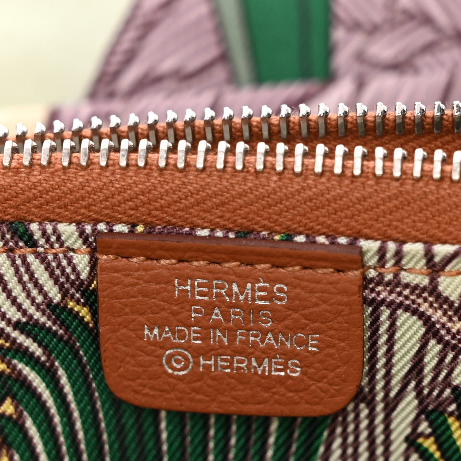 Hermes Evercolor Barenia Silk'In Compact Wallet Gold 7 of 9