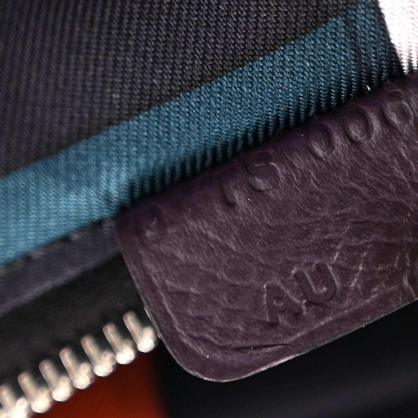 Epsom Silk'In Wallet Raisin
