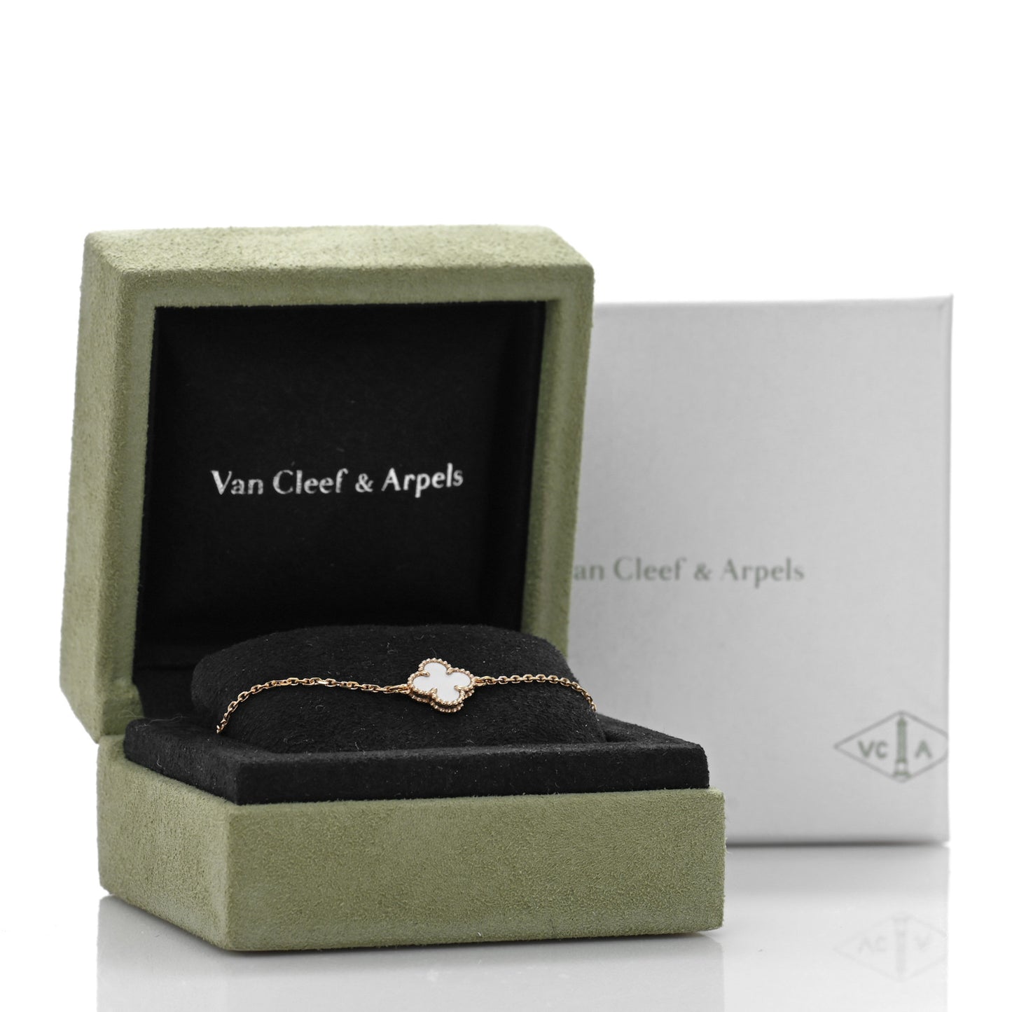 18K Yellow Gold Mother of Pearl Sweet Alhambra Bracelet