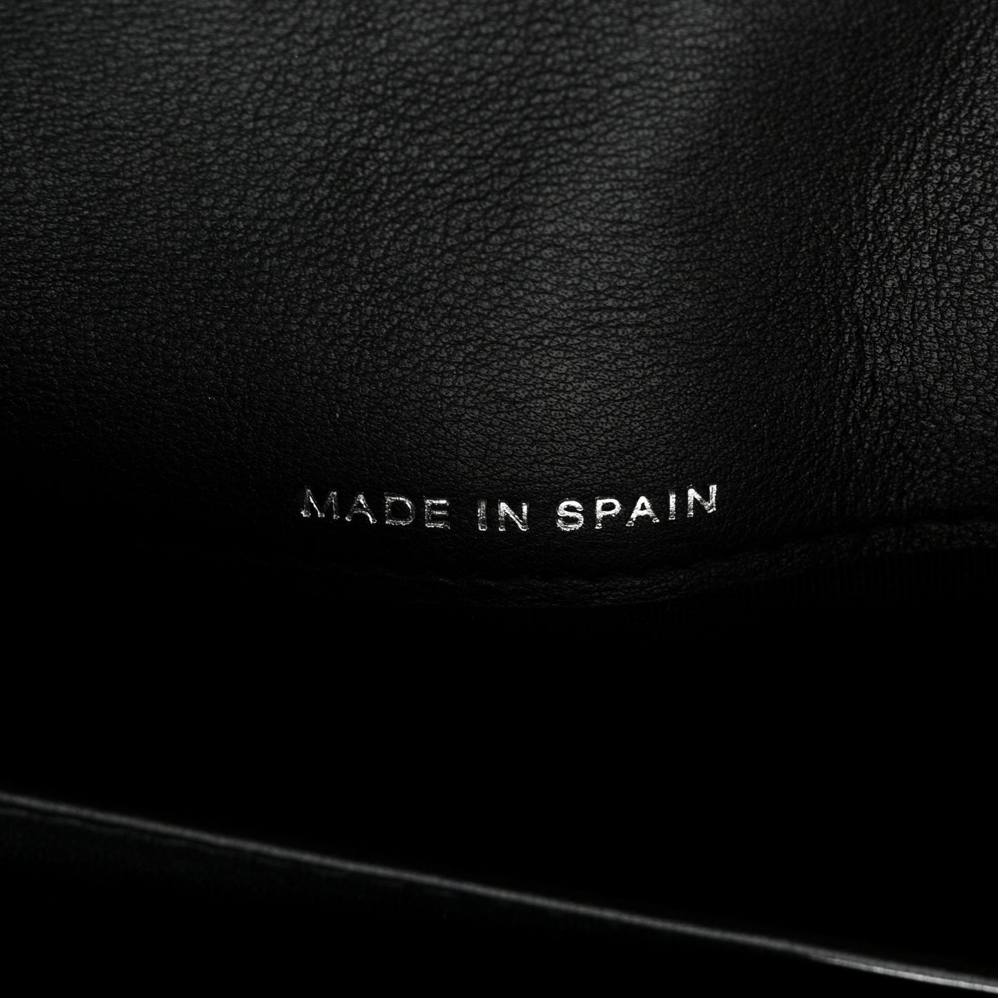 Caviar Timeless CC Yen Wallet Black