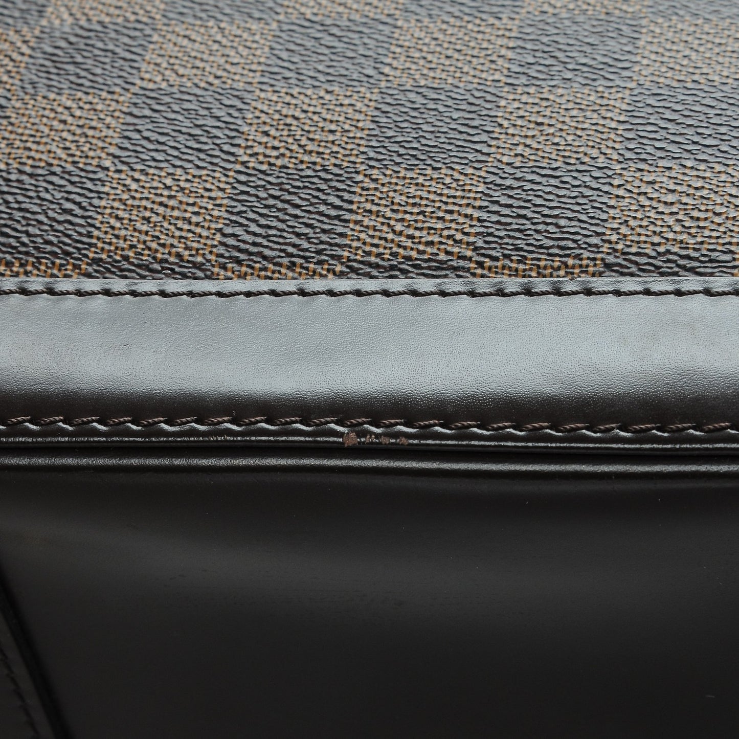 Damier Ebene Alma BB