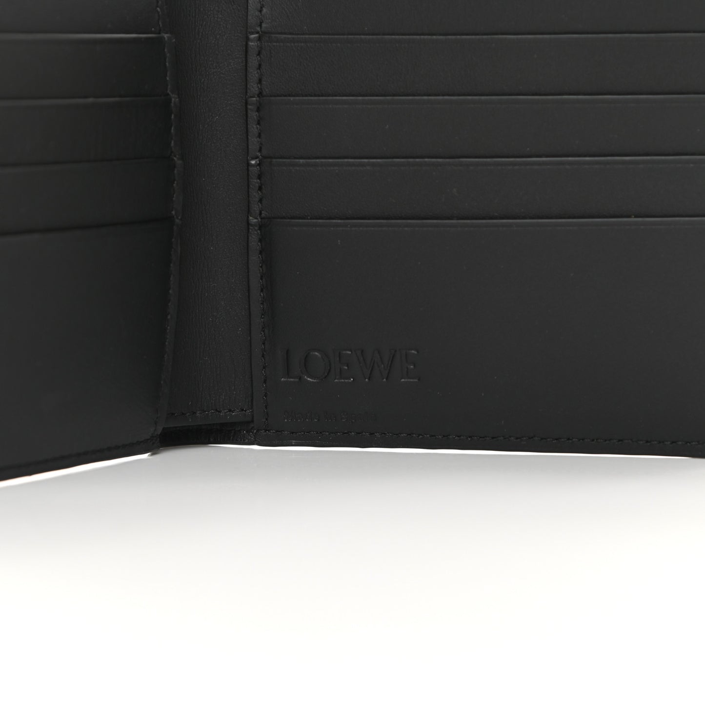 Grained Calfskin Bi-fold Wallet Grey Black