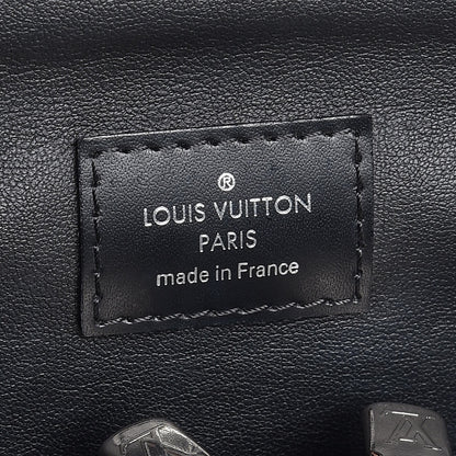 Louis Vuitton Damier Graphite Hanging Toiletry Kit 5 of 9