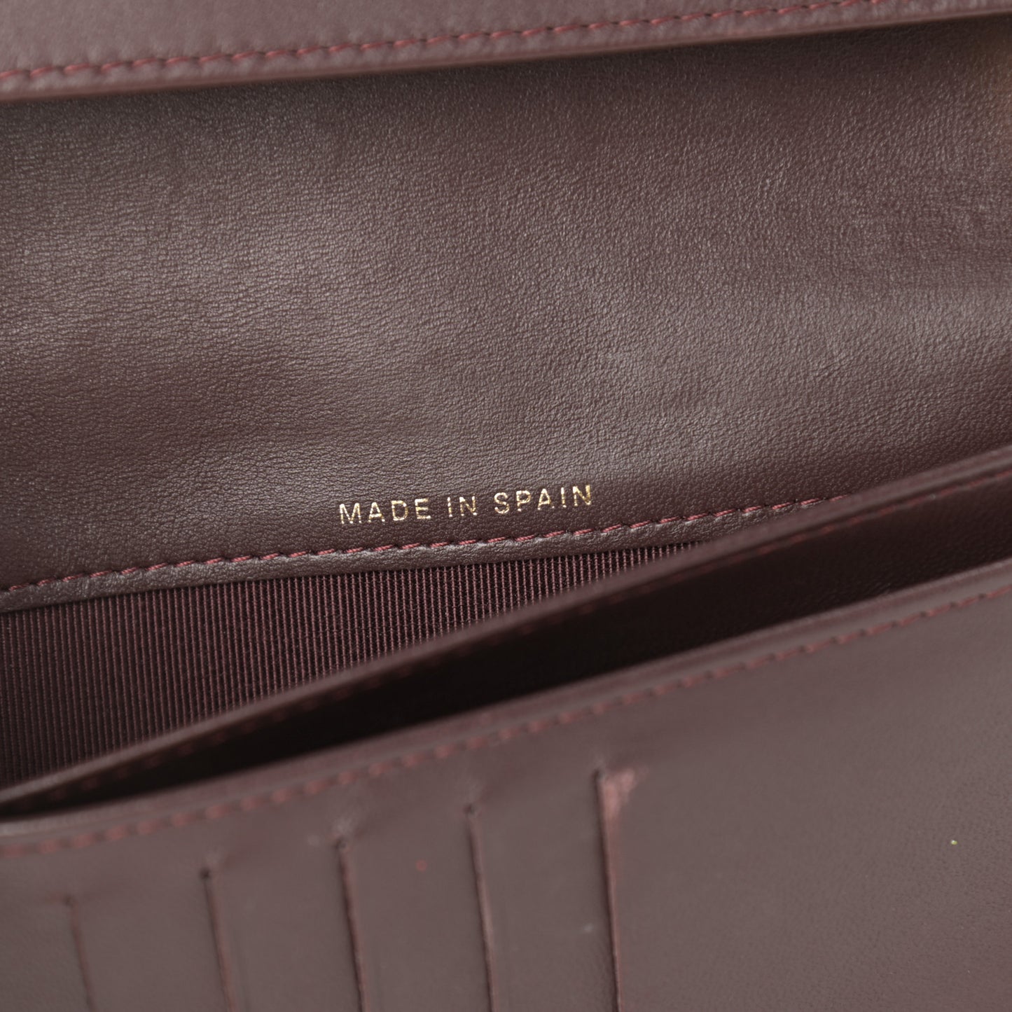 Lambskin Quilted Yen Wallet Black
