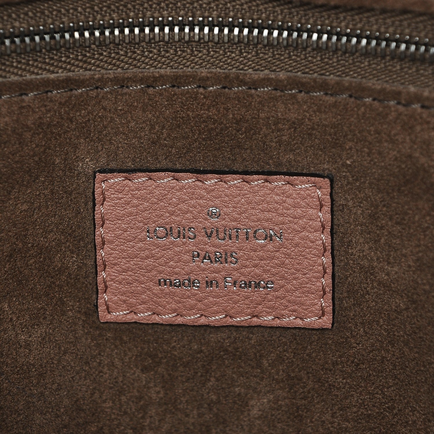 Louis Vuitton Veau Cachemire Soft Lockit MM Magnolia 6 of 9