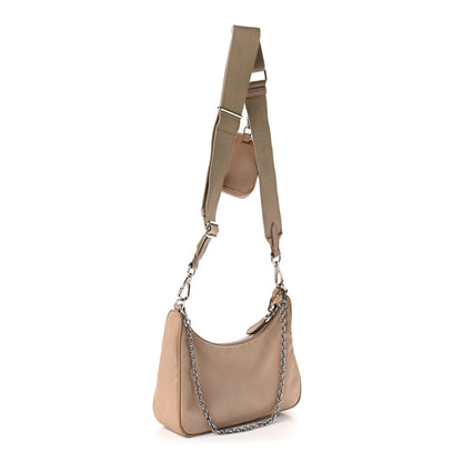 Prada Nylon Re-Edition 2005 Shoulder Bag Cammeo 3 of 11