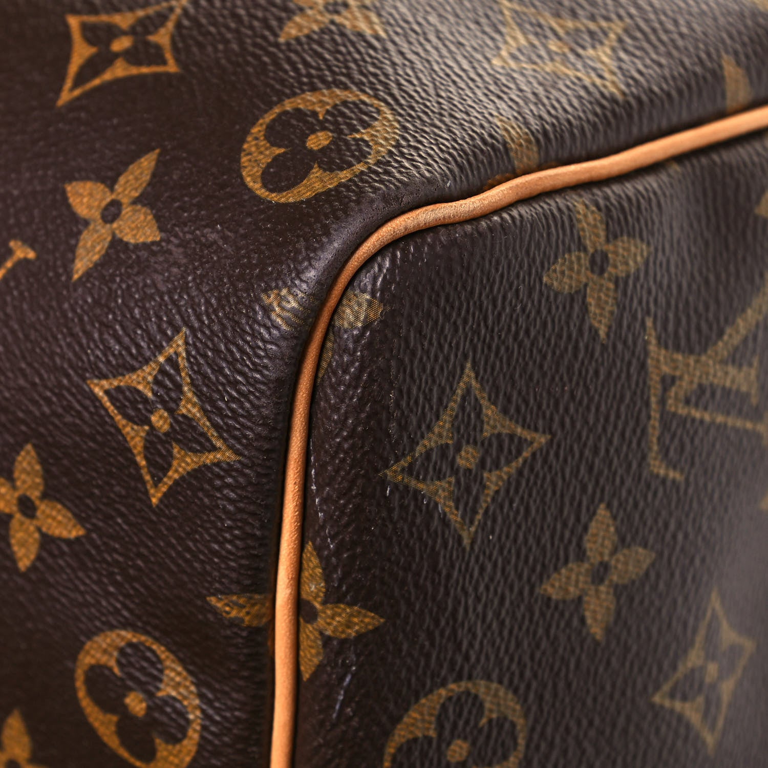Louis Vuitton Monogram Keepall Bandouliere 13 of 25