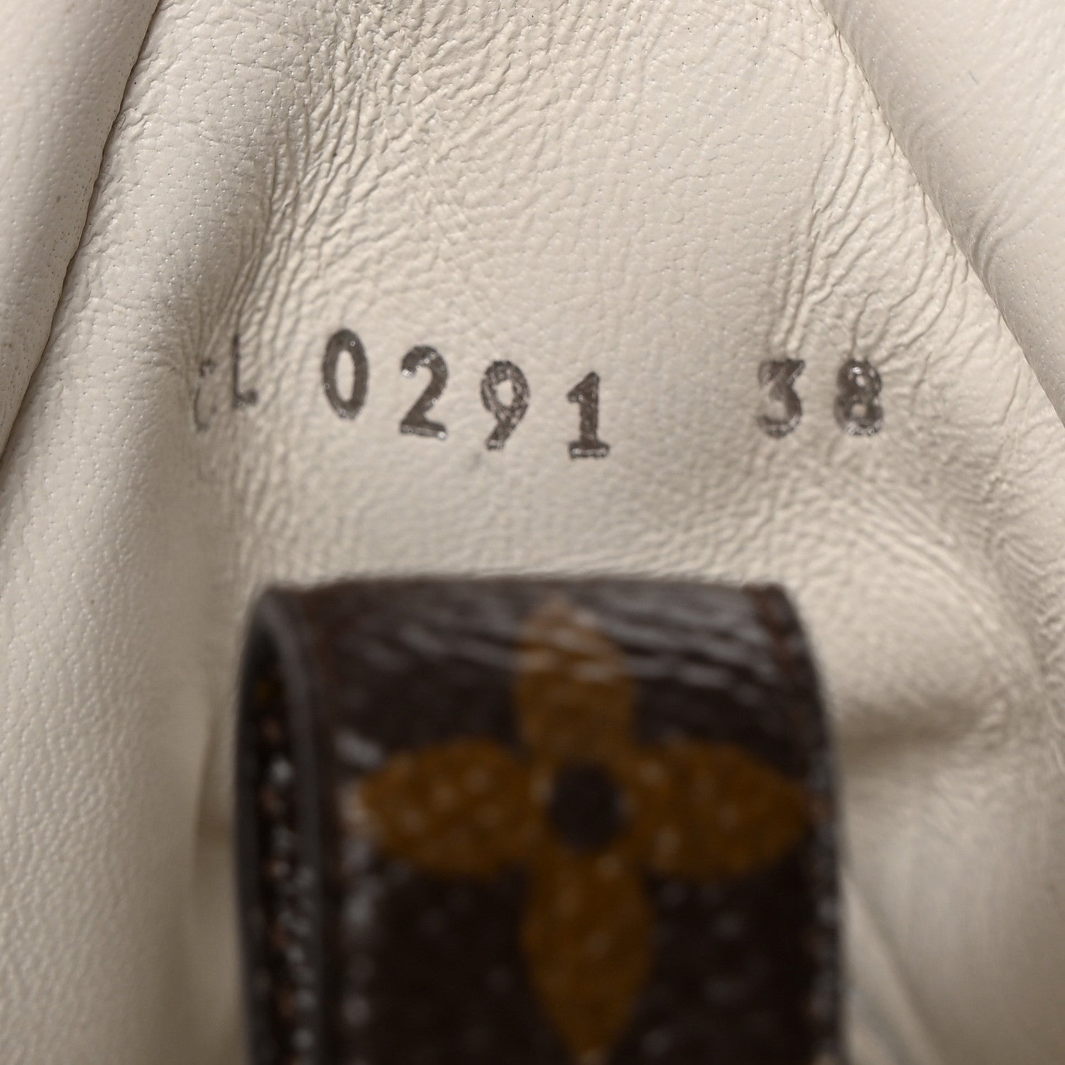 Louis Vuitton Patent Monogram LV Archlight Sneakers 38 White 7 of 9