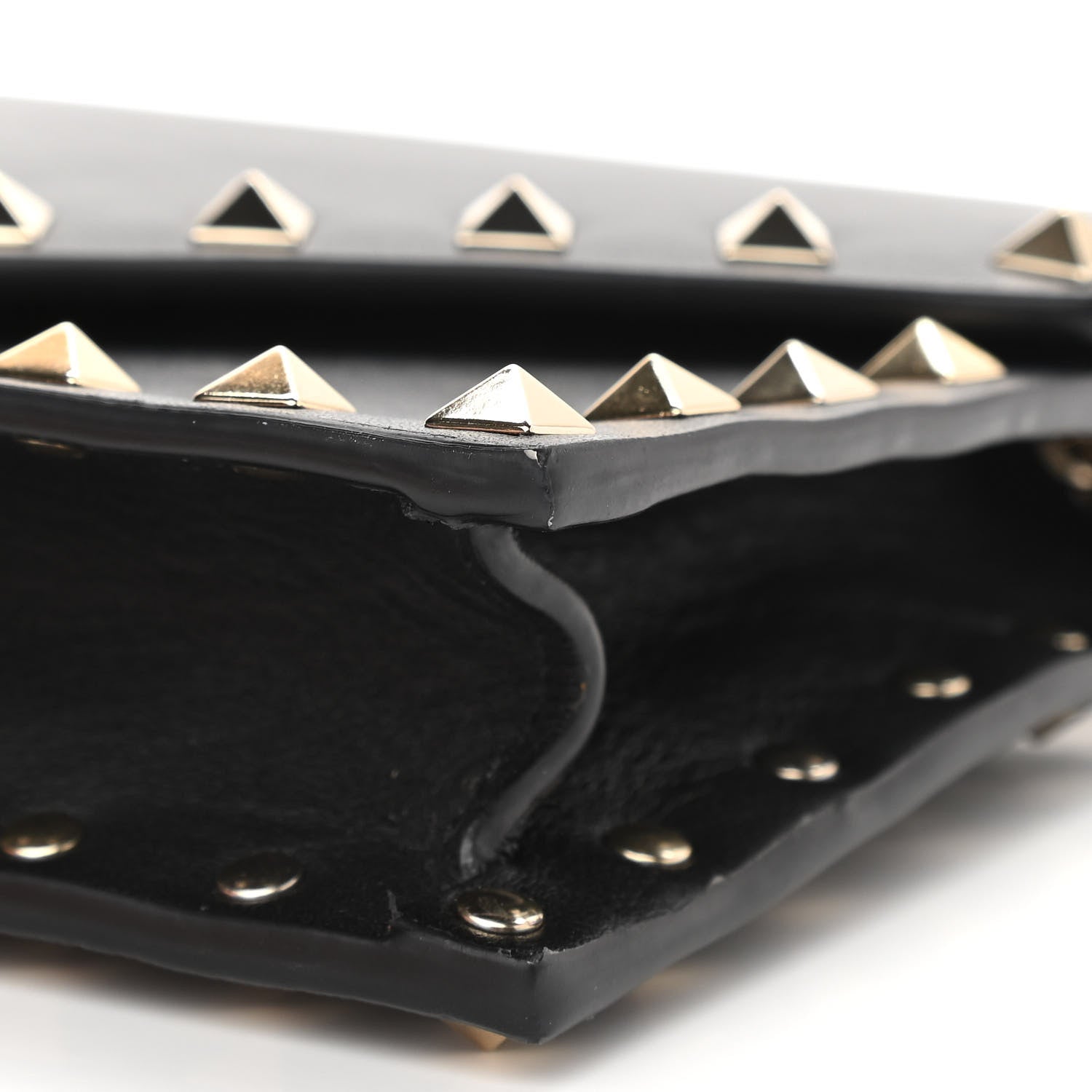 Valentino Garavani Vitello Rockstud Envelope Wallet on Chain Black 9 of 10
