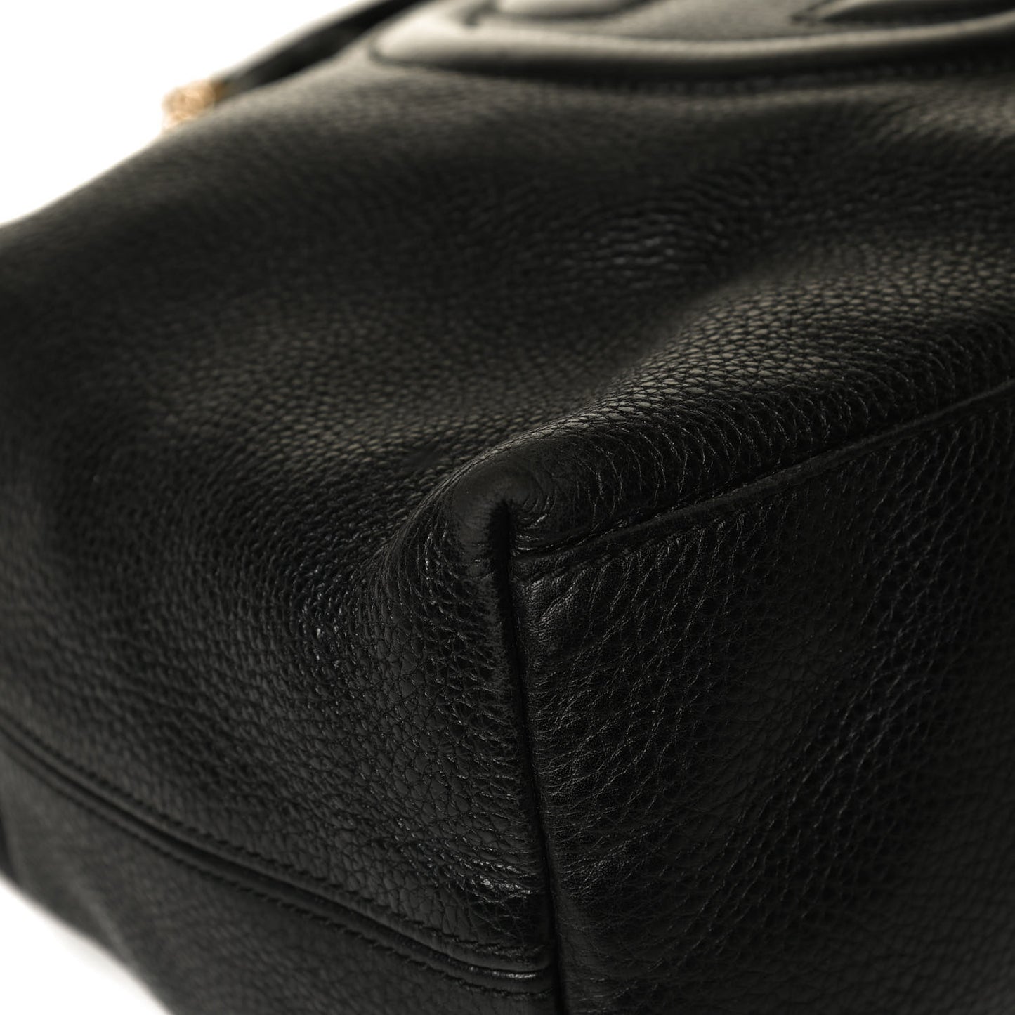 Pebbled Calfskin Medium Soho Chain Shoulder Bag Black