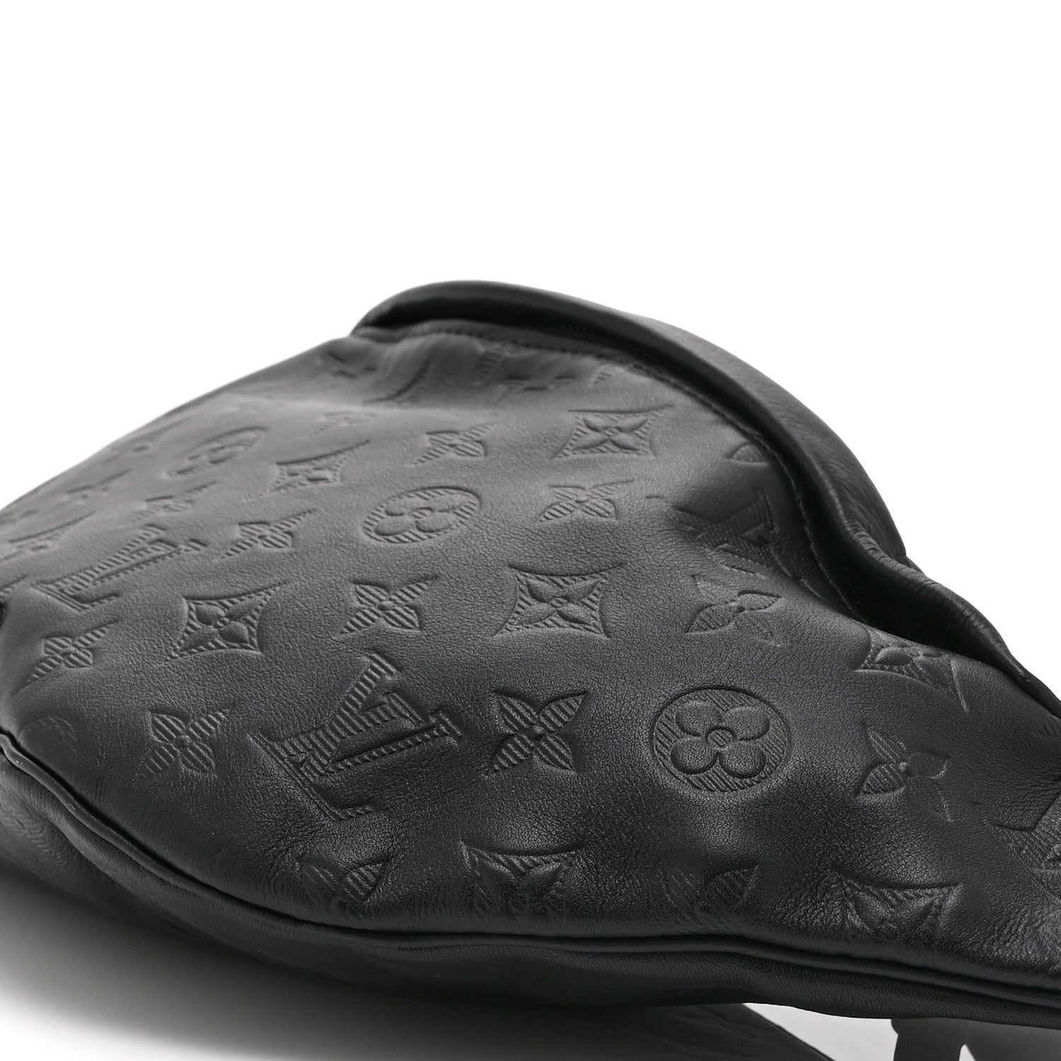 Louis Vuitton Calfskin Monogram Shadow Discovery Bumbag Black 10 of 10