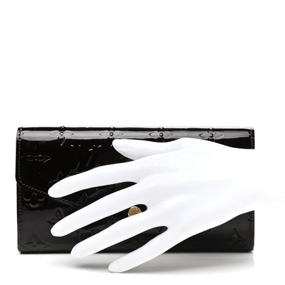 Louis Vuitton Vernis Sarah Wallet NM Amarante 2 of 6