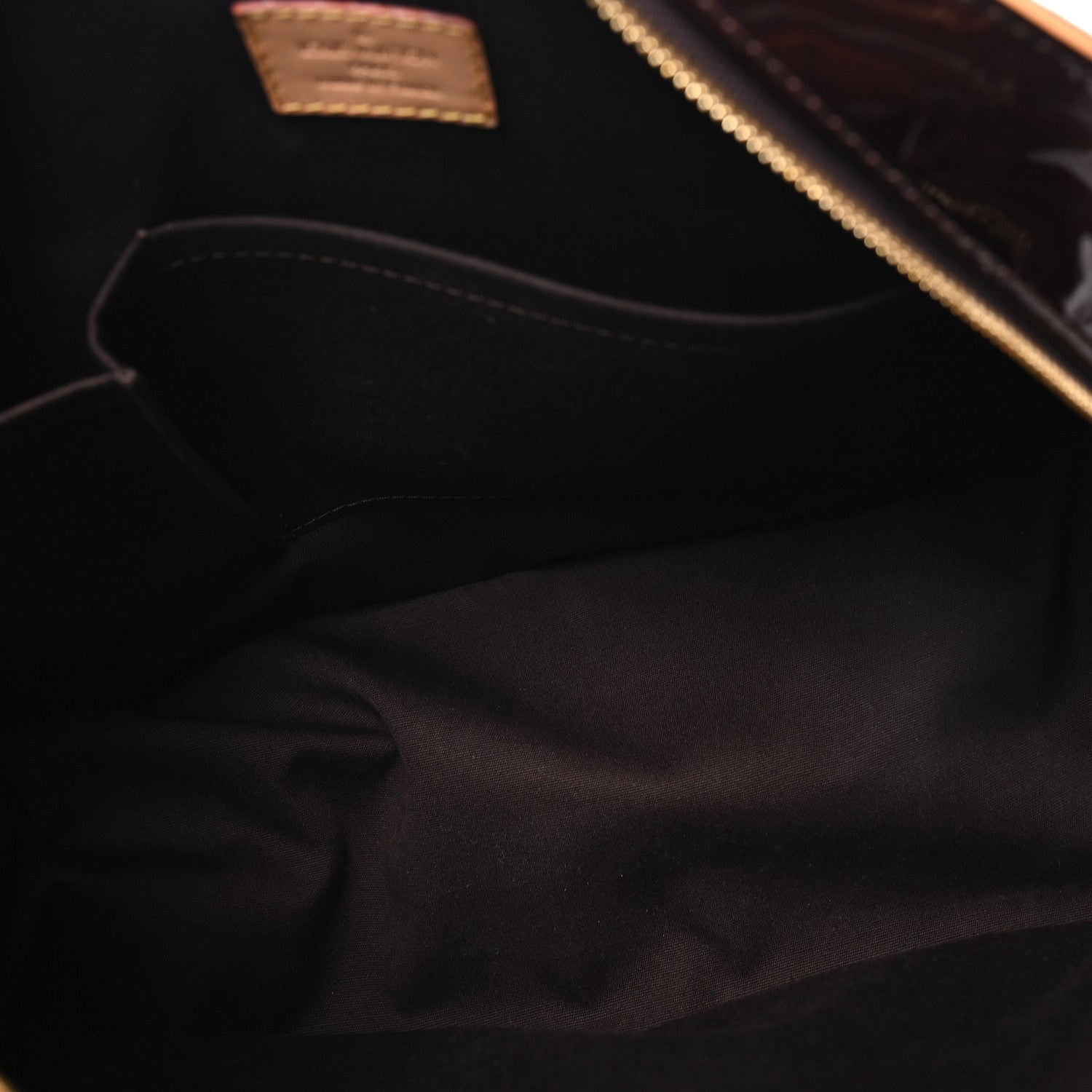 Louis Vuitton Vernis Summit Drive Amarante 6 of 9