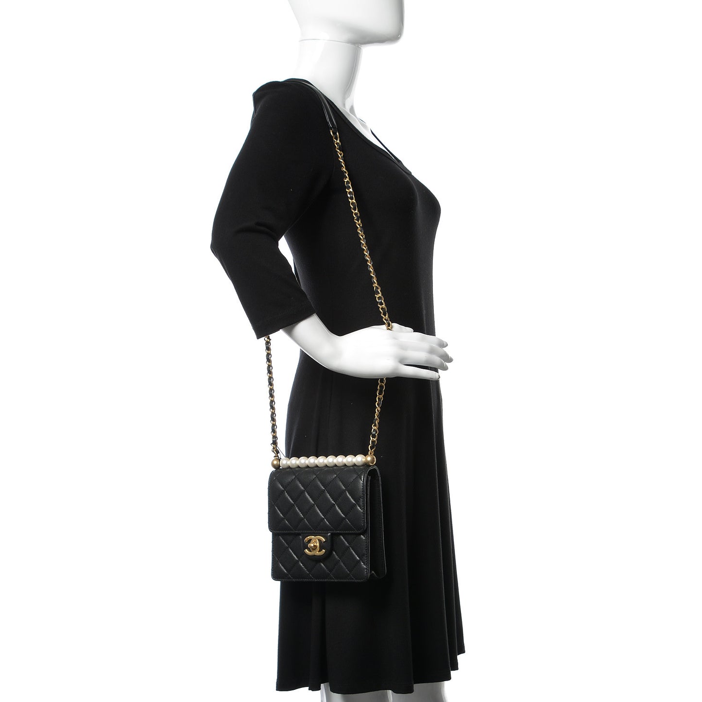 Lambskin Quilted Chic Pearls Flap Black