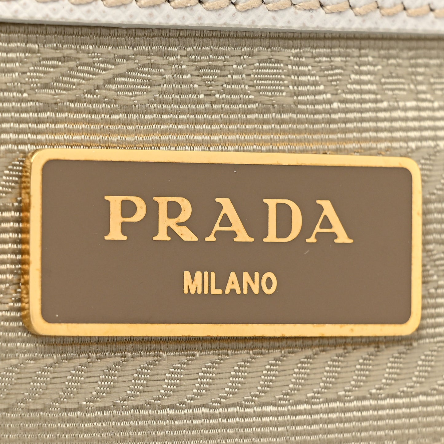 Saffiano Small Galleria Double Zip Tote Talco