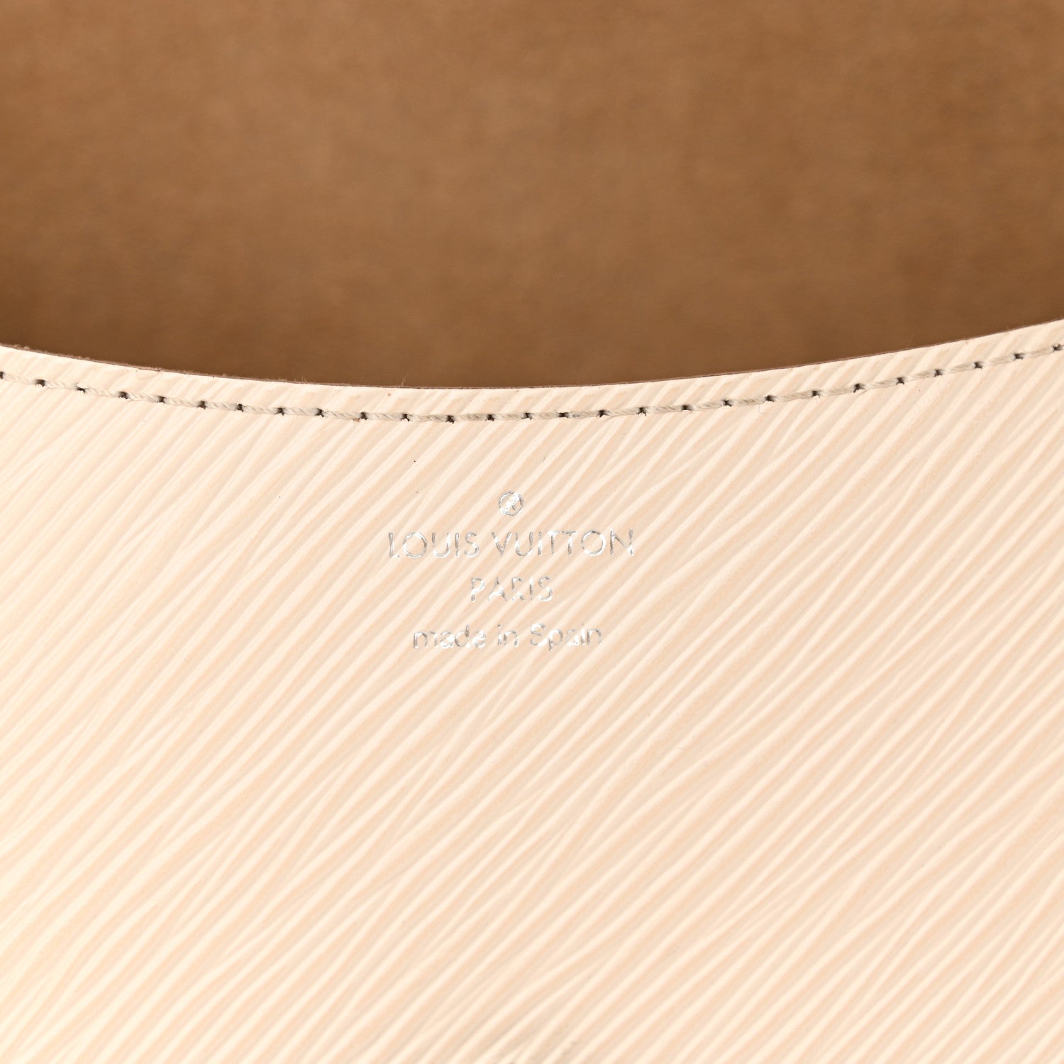 Louis Vuitton Epi Buci Crossbody Quartz 6 of 15