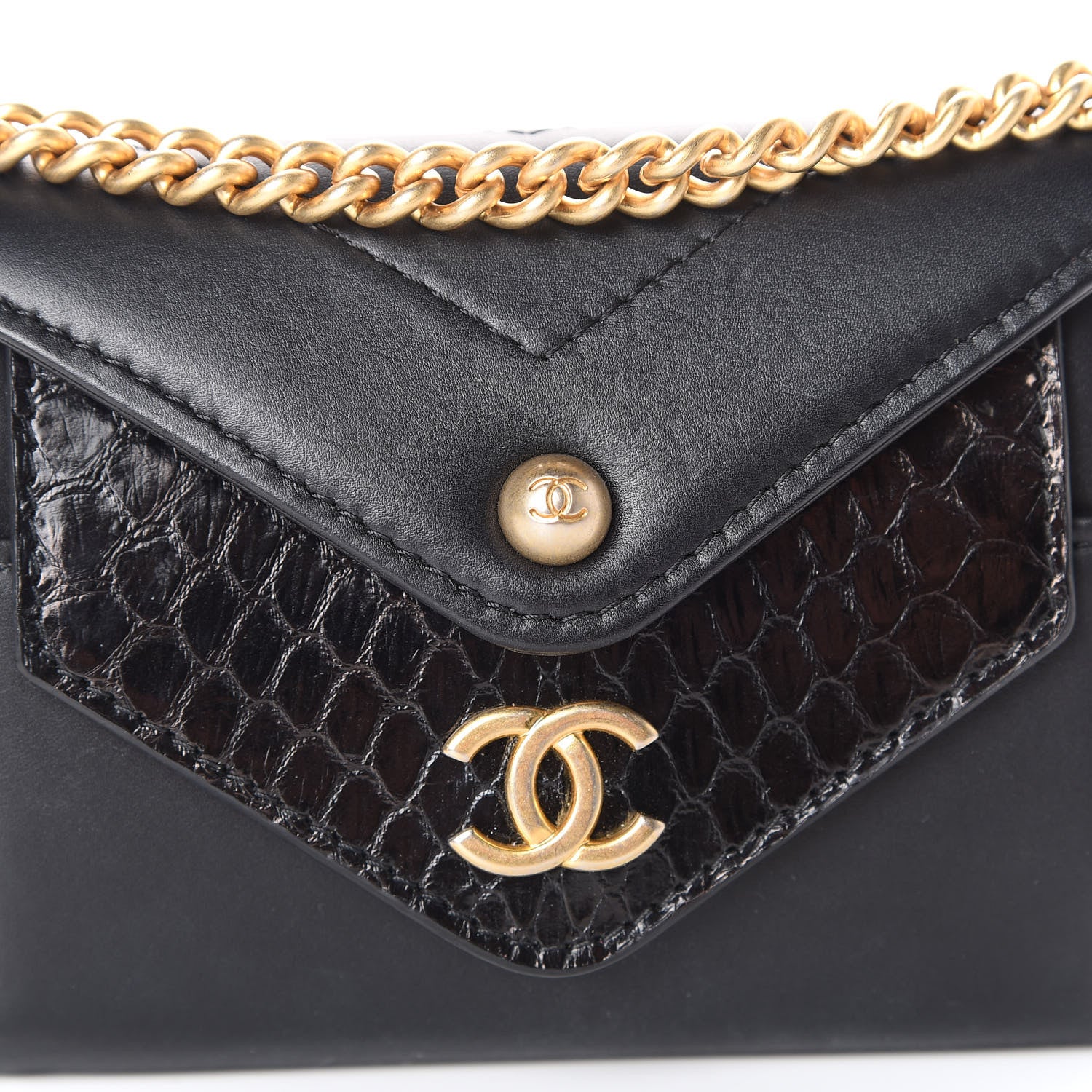 Chanel Snakeskin Calfskin Embossed Chevron Quilted CC Chain Wallet Black 8 of 9
