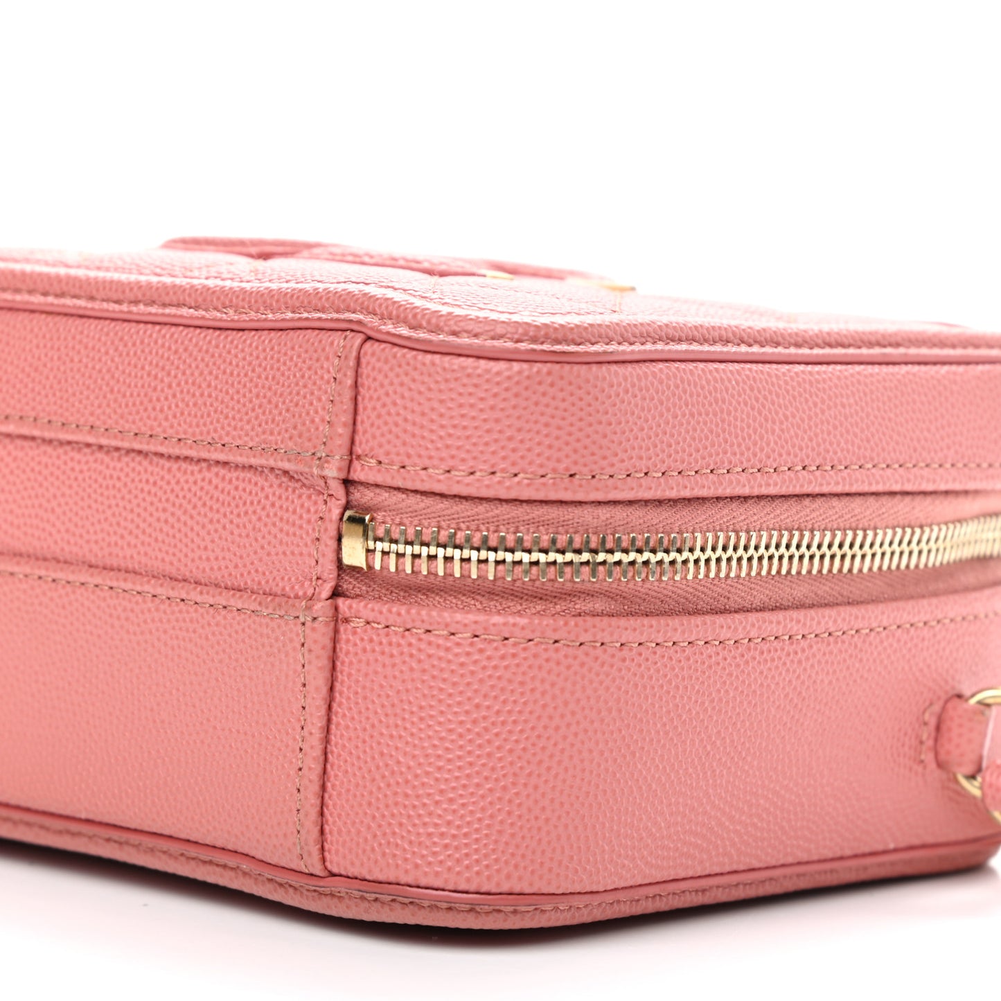 Caviar Quilted Small CC Filigree Vanity Case Pink
