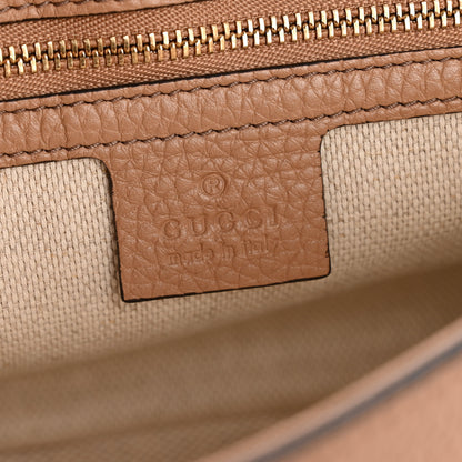 Gucci Pebbled Calfskin Medium Soho Flap Crossbody Camelia 6 of 11