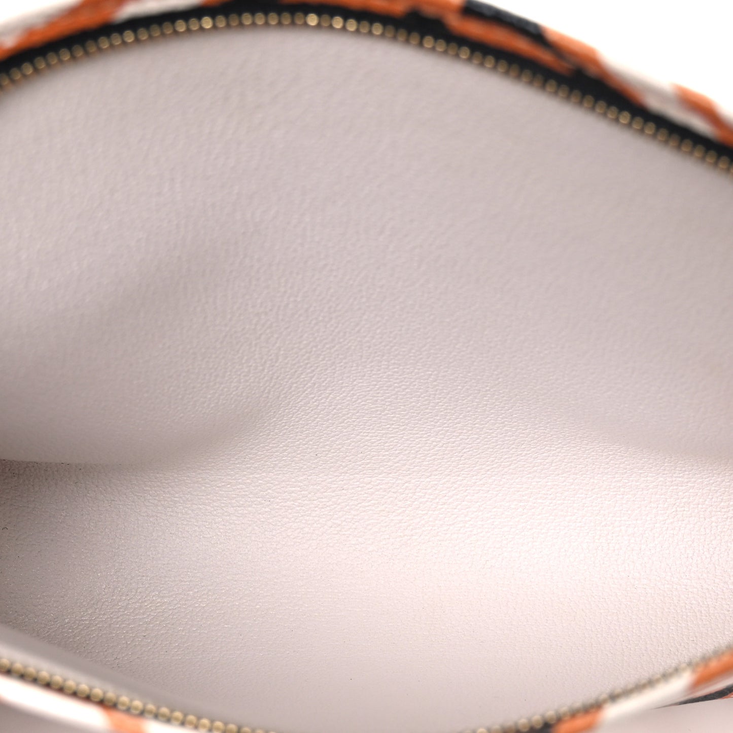 Monogram Giant Crafty Pochette Toiletry 26 Creme Caramel